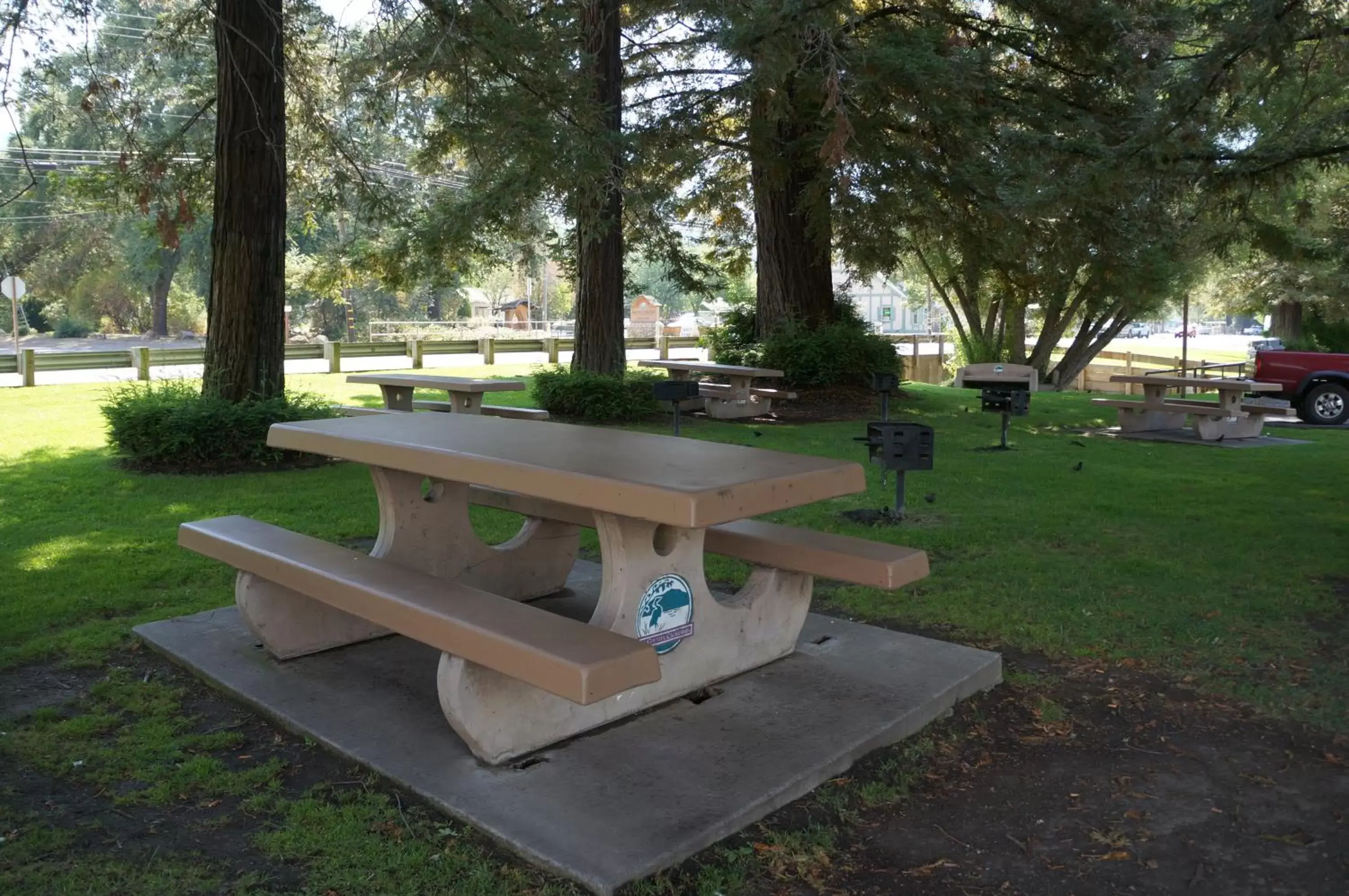 Nearby landmark in Lakeview Inn Nearby landmark in Lakeview Inn