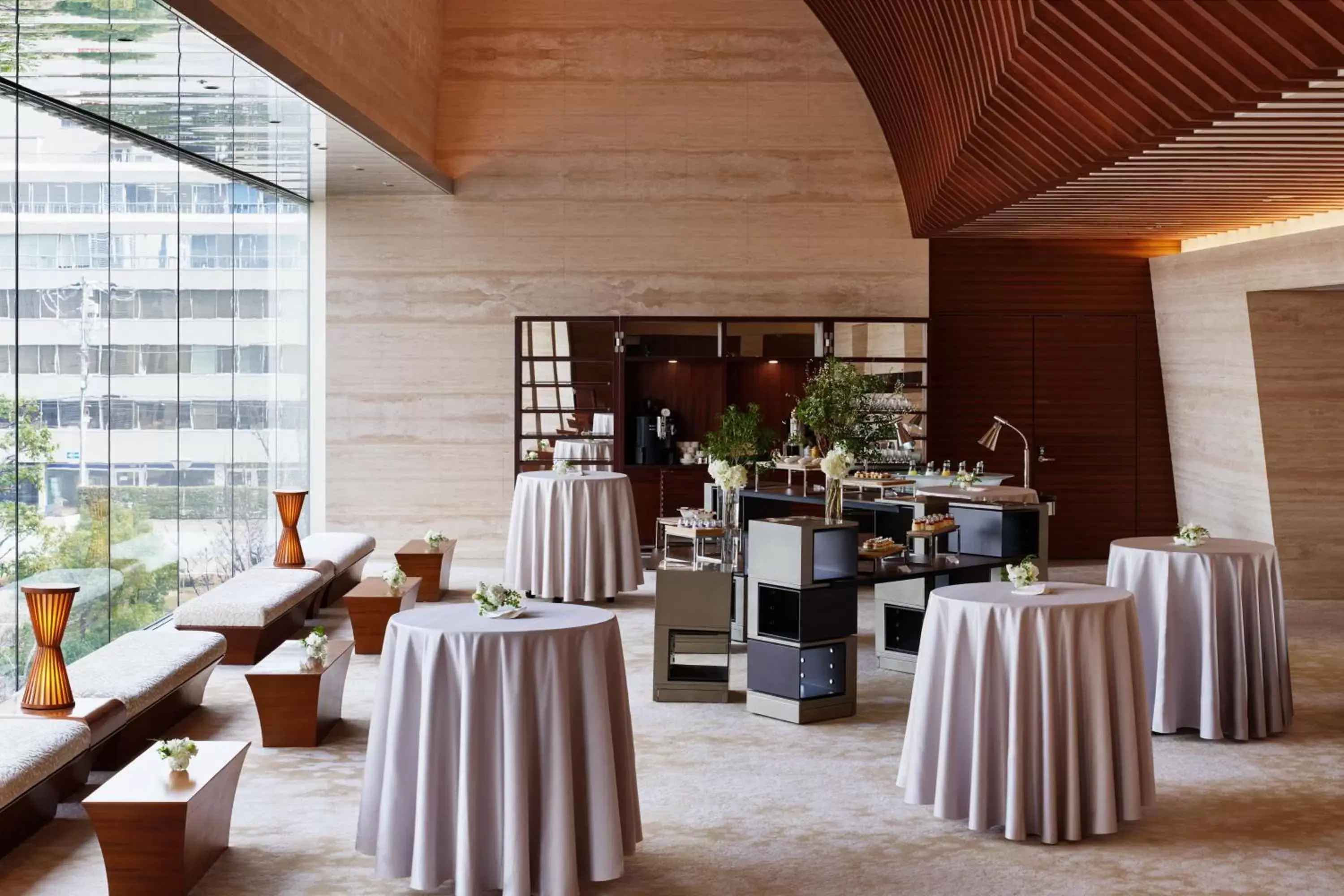 Banquet/Function facilities, Restaurant/Places to Eat in InterContinental Hotel Osaka, an IHG Hotel