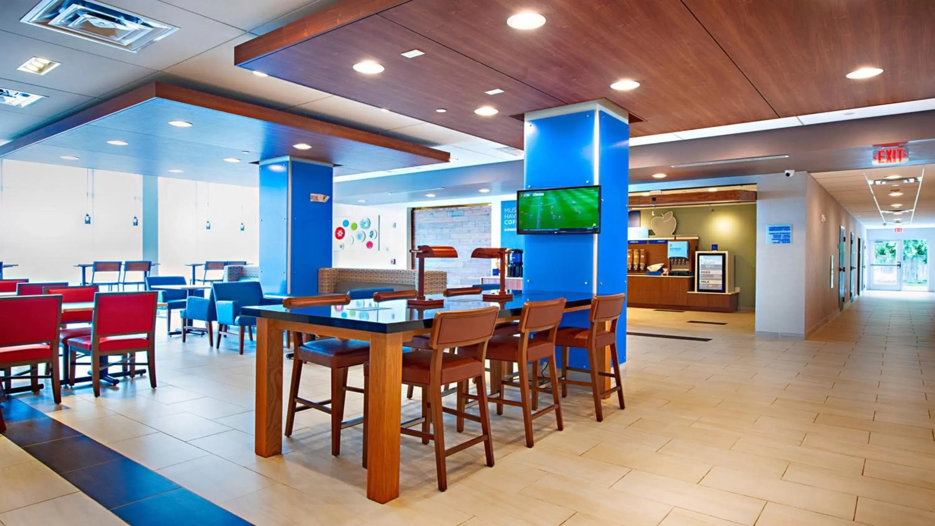 Breakfast, Restaurant/Places to Eat in Holiday Inn Express & Suites Houston Southwest Galleria Area, an IHG Hotel