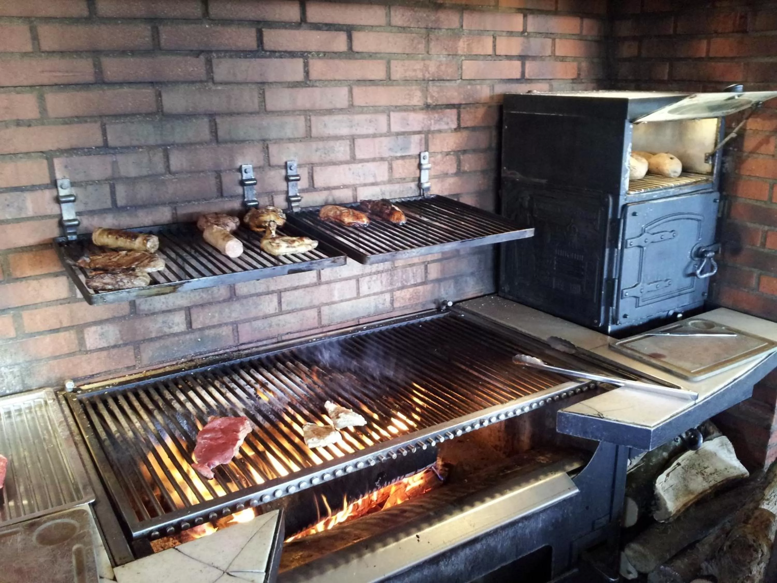 Restaurant/places to eat in ibis Saint Dizier