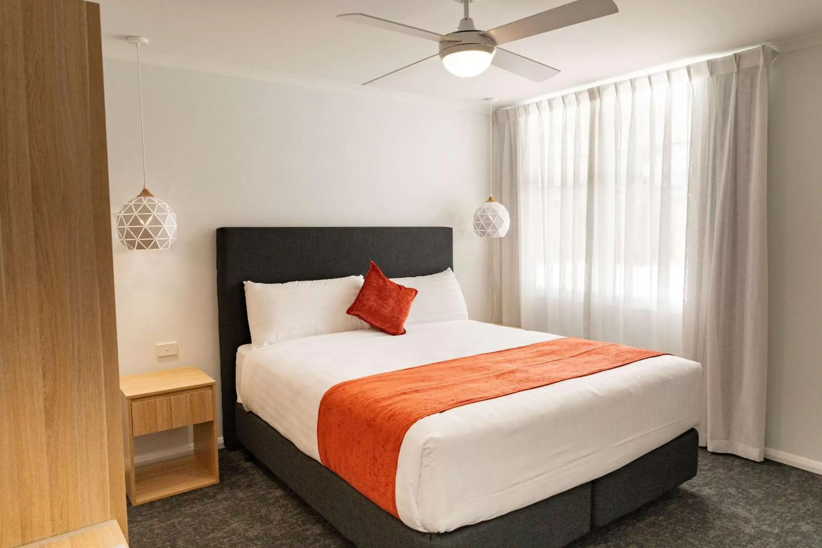 Bedroom, Bed in Econo Lodge Mildura