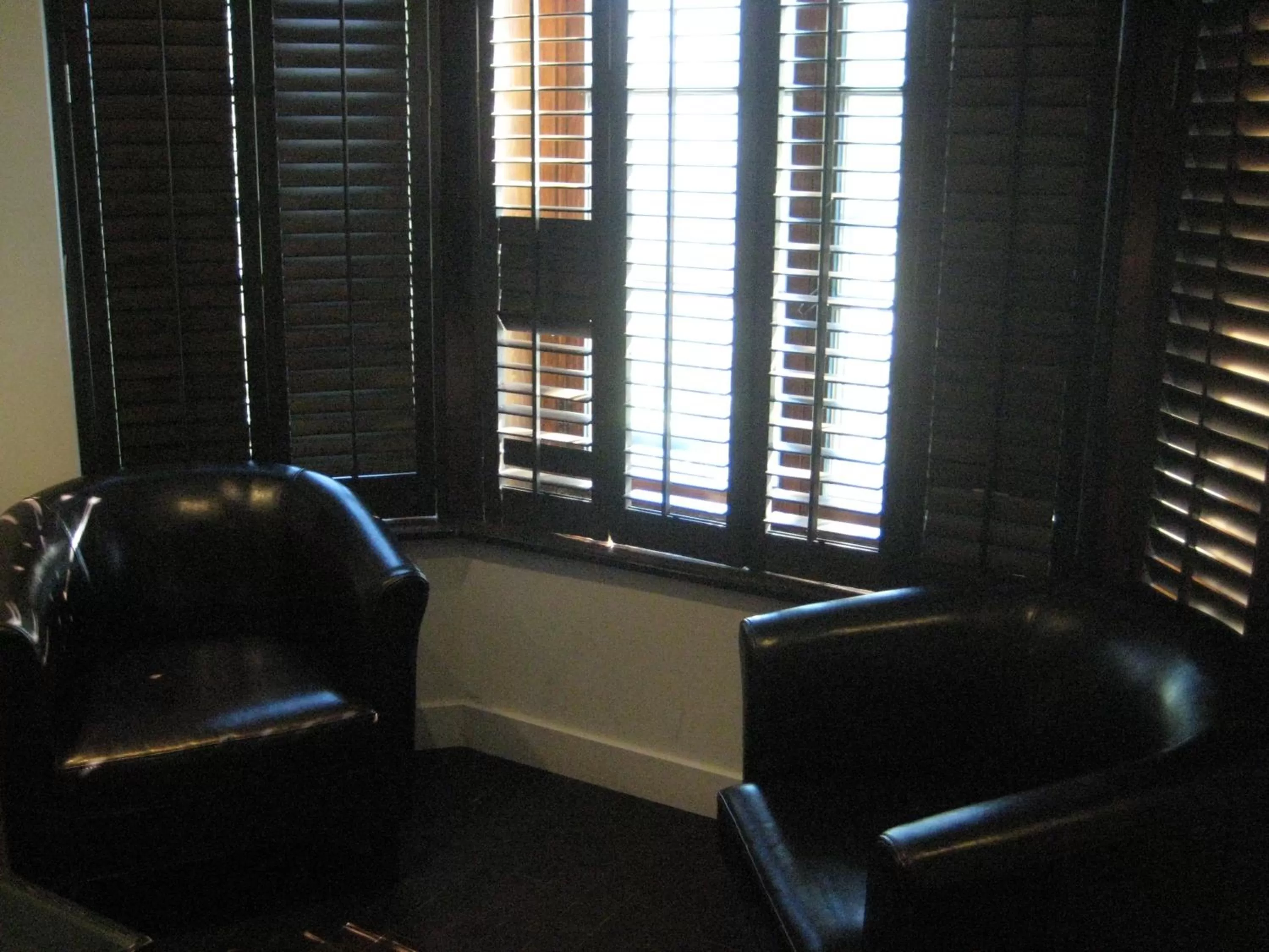 Seating Area in Le Relais Lyonnais
