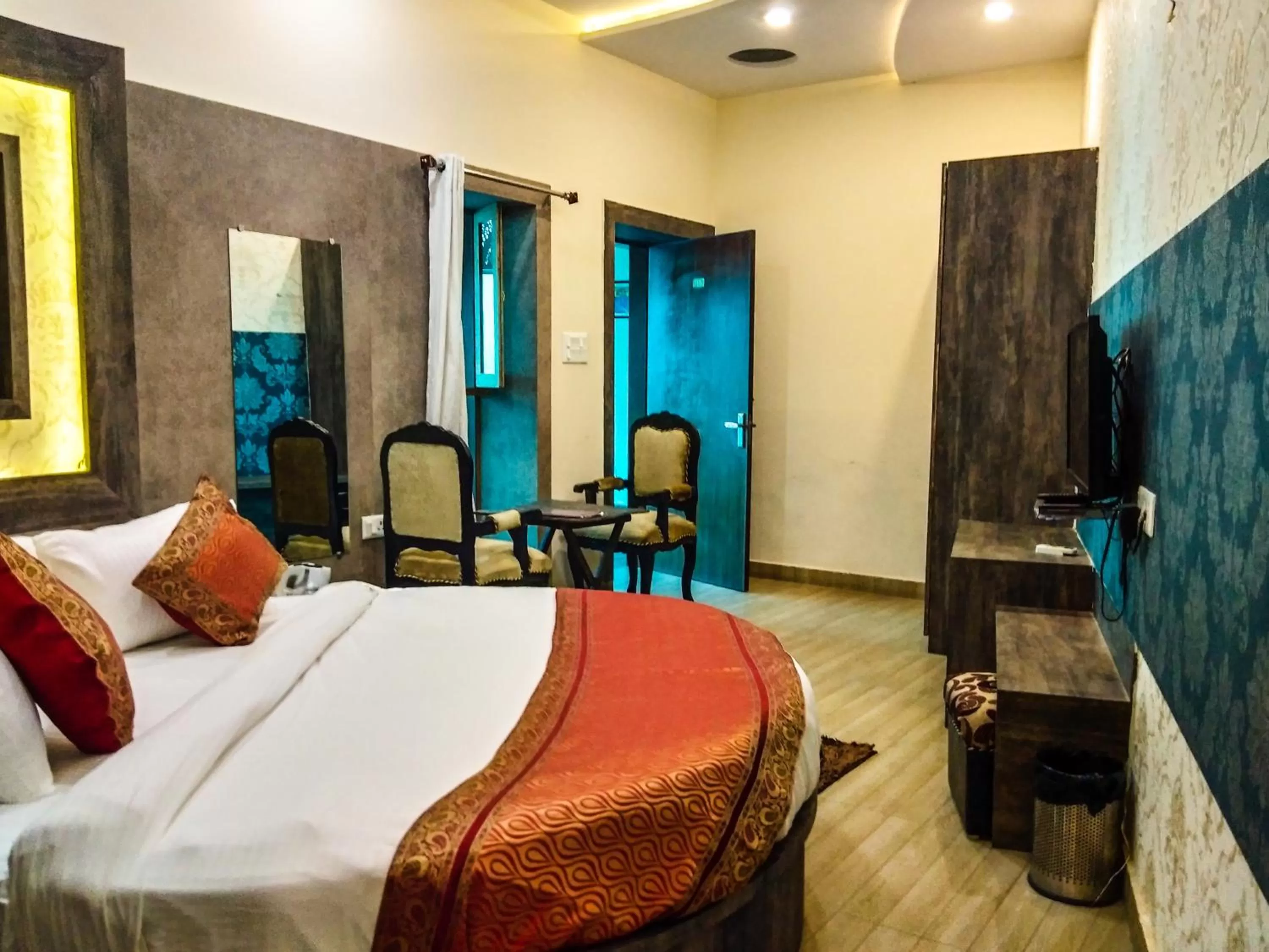 Bedroom in Dwivedi Hotels Sri Omkar Palace