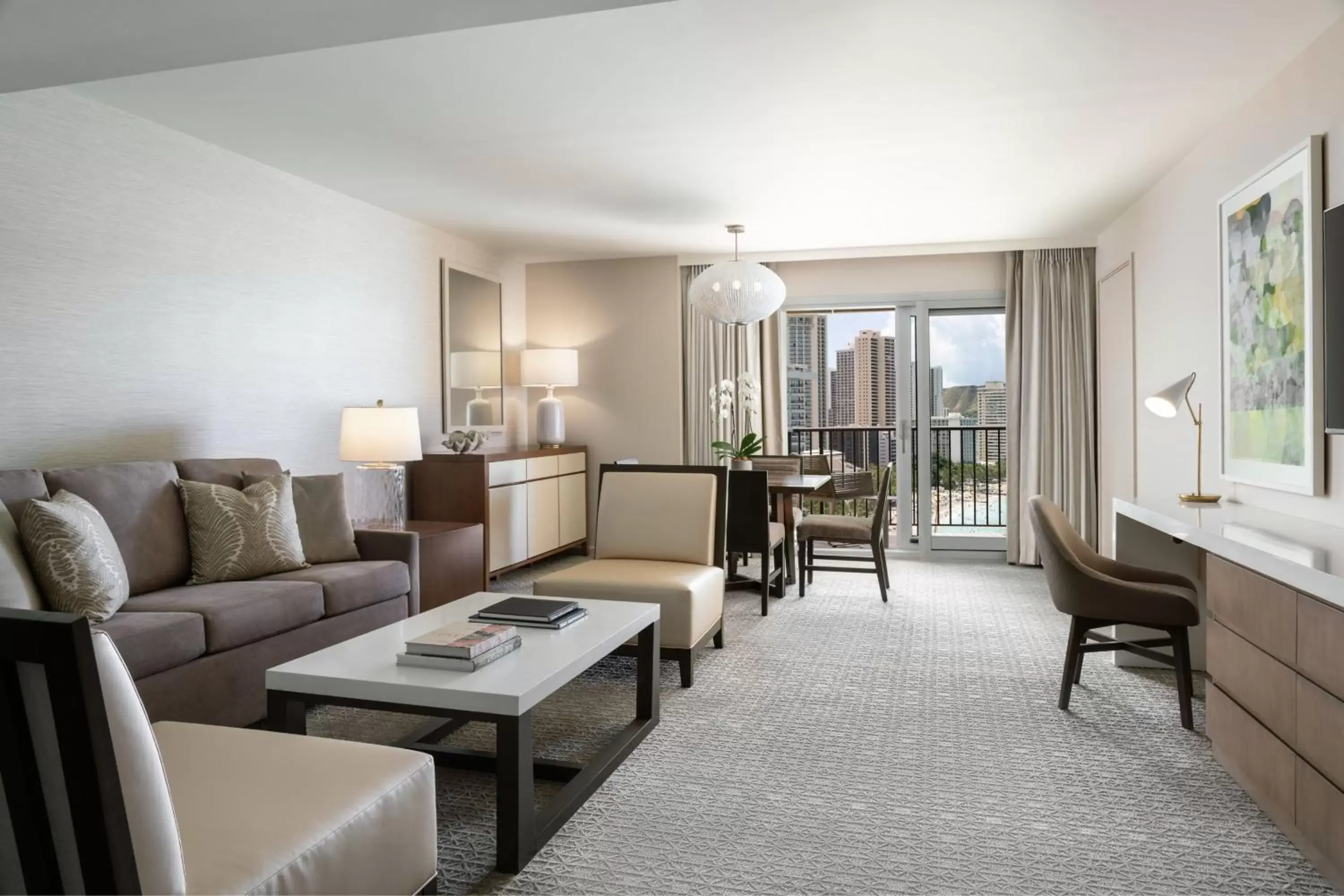 Living room, Seating Area in Sheraton Waikiki