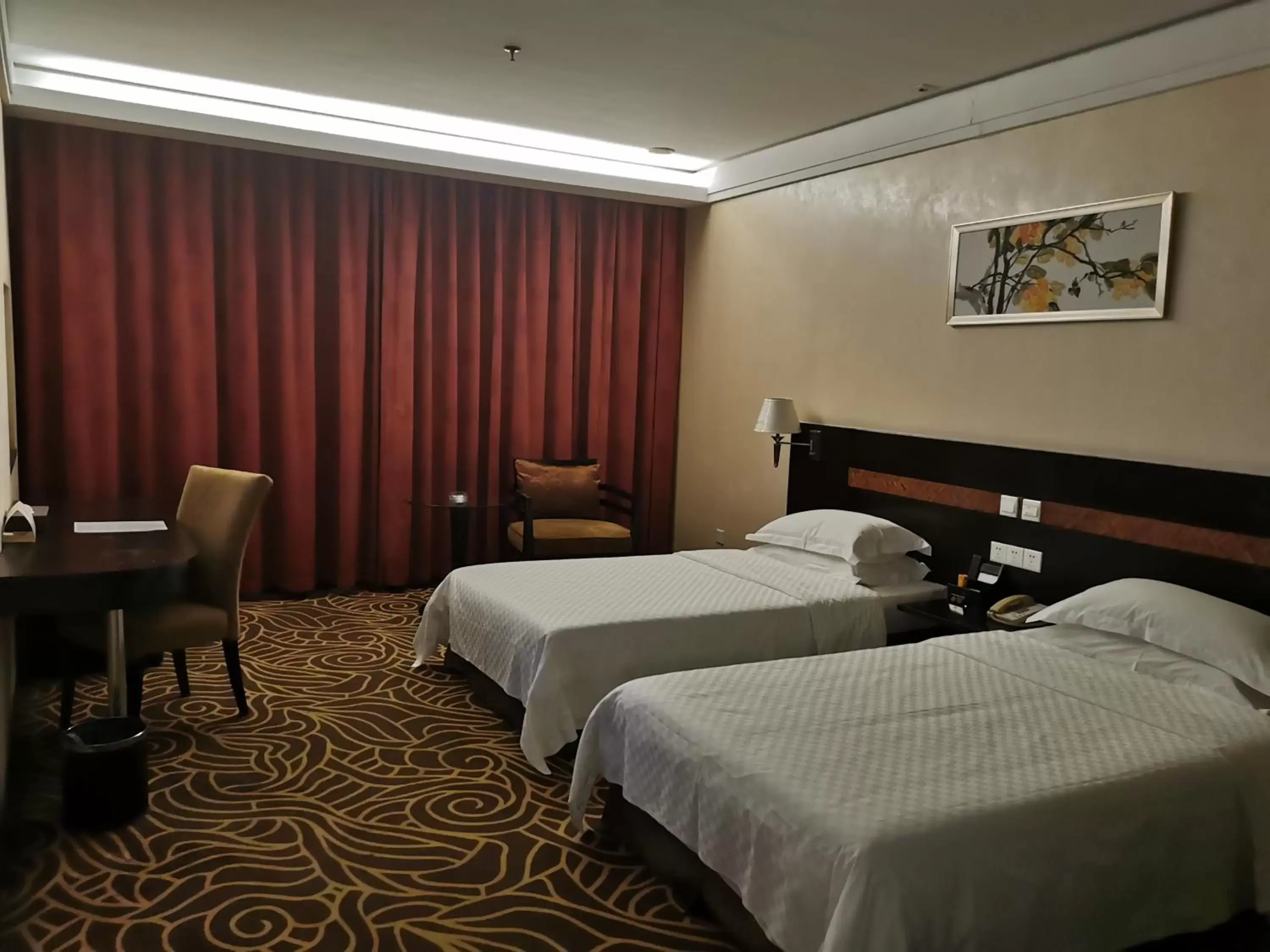 People, Bed in Hua Shi Hotel