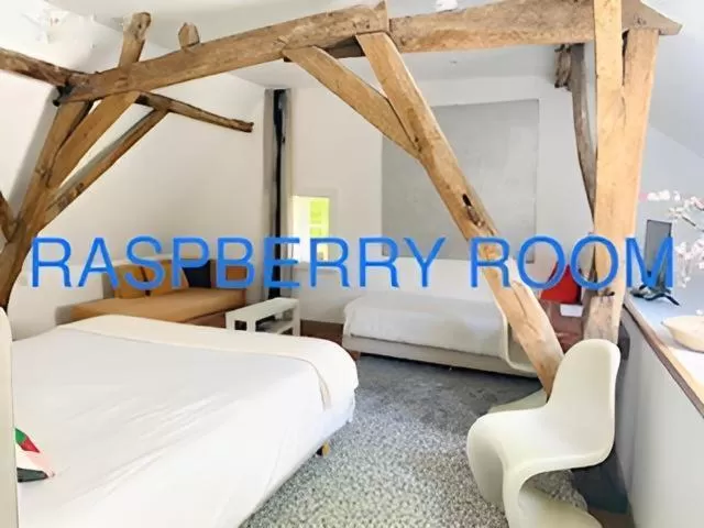 Property building in Kasteelhof van Loppem