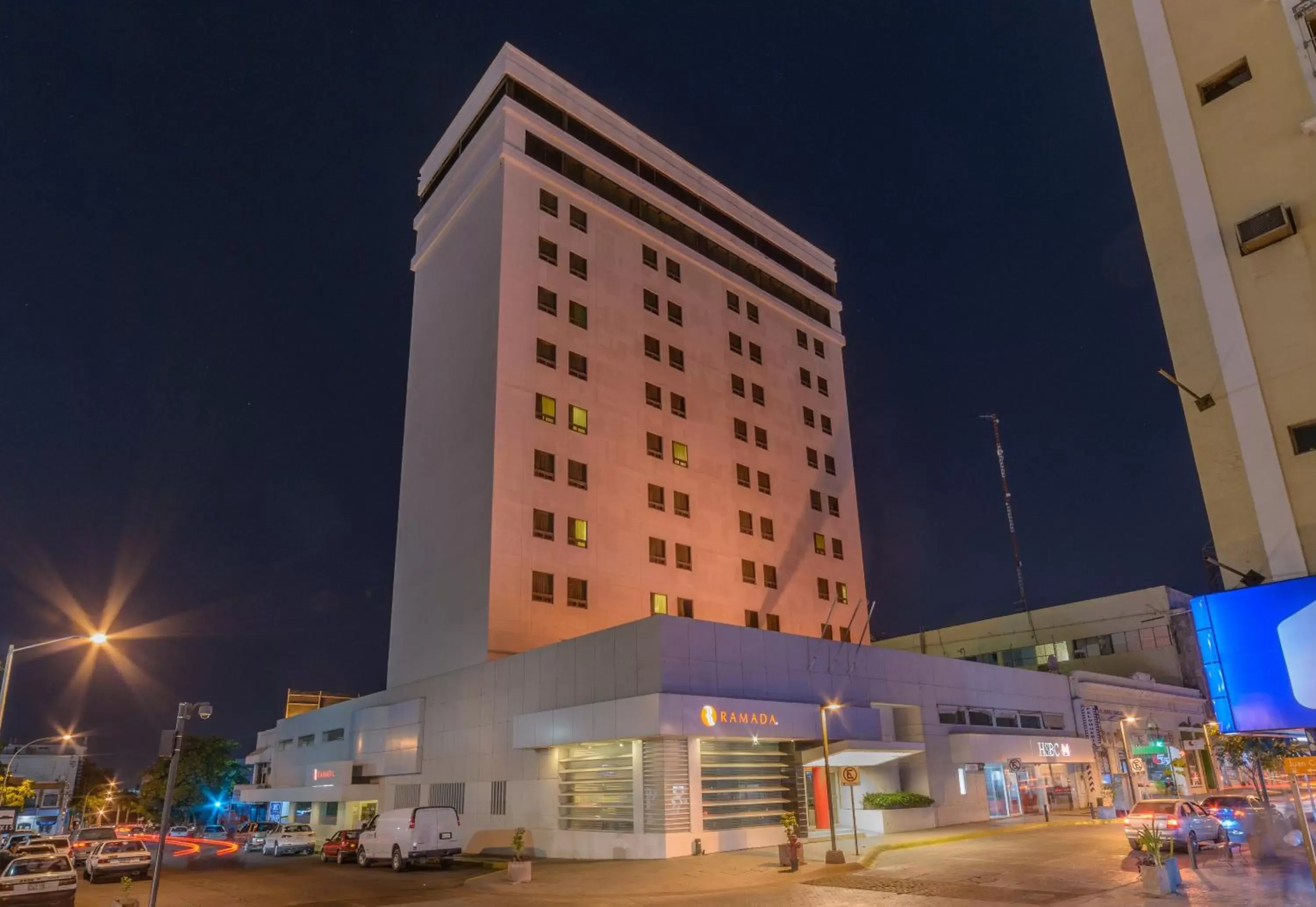 Facade/entrance in Ramada Hola Culiacan Facade/entrance in Ramada Hola Culiacan