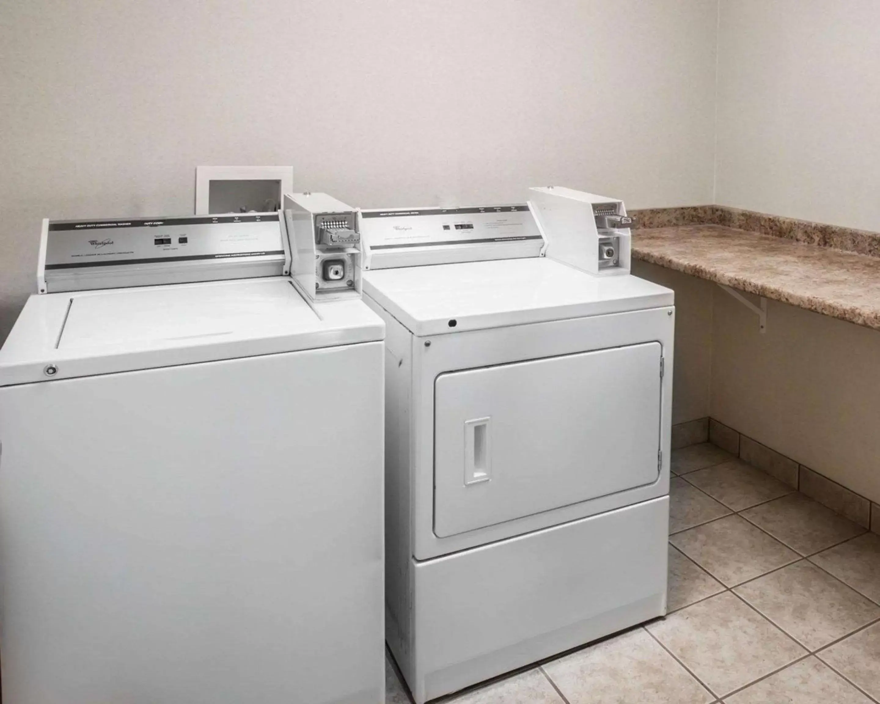 On site, Kitchen/Kitchenette in Comfort Inn & Suites Beaver - Interstate 15 North