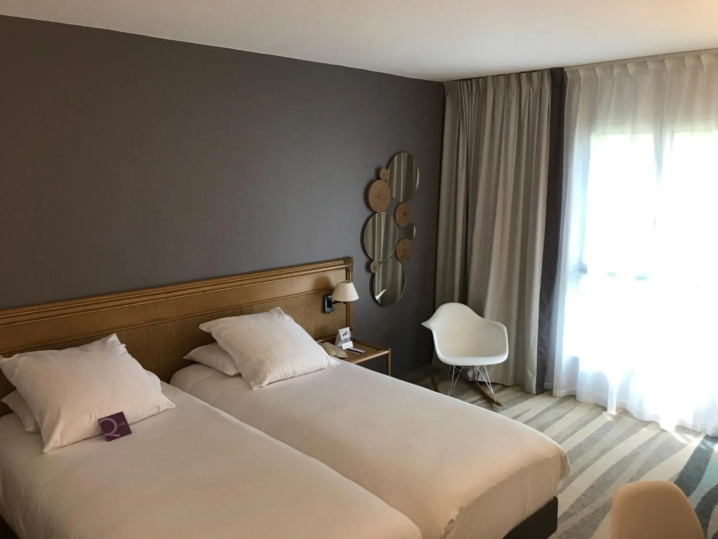 Bedroom, Bed in Mercure Antibes Sophia Antipolis