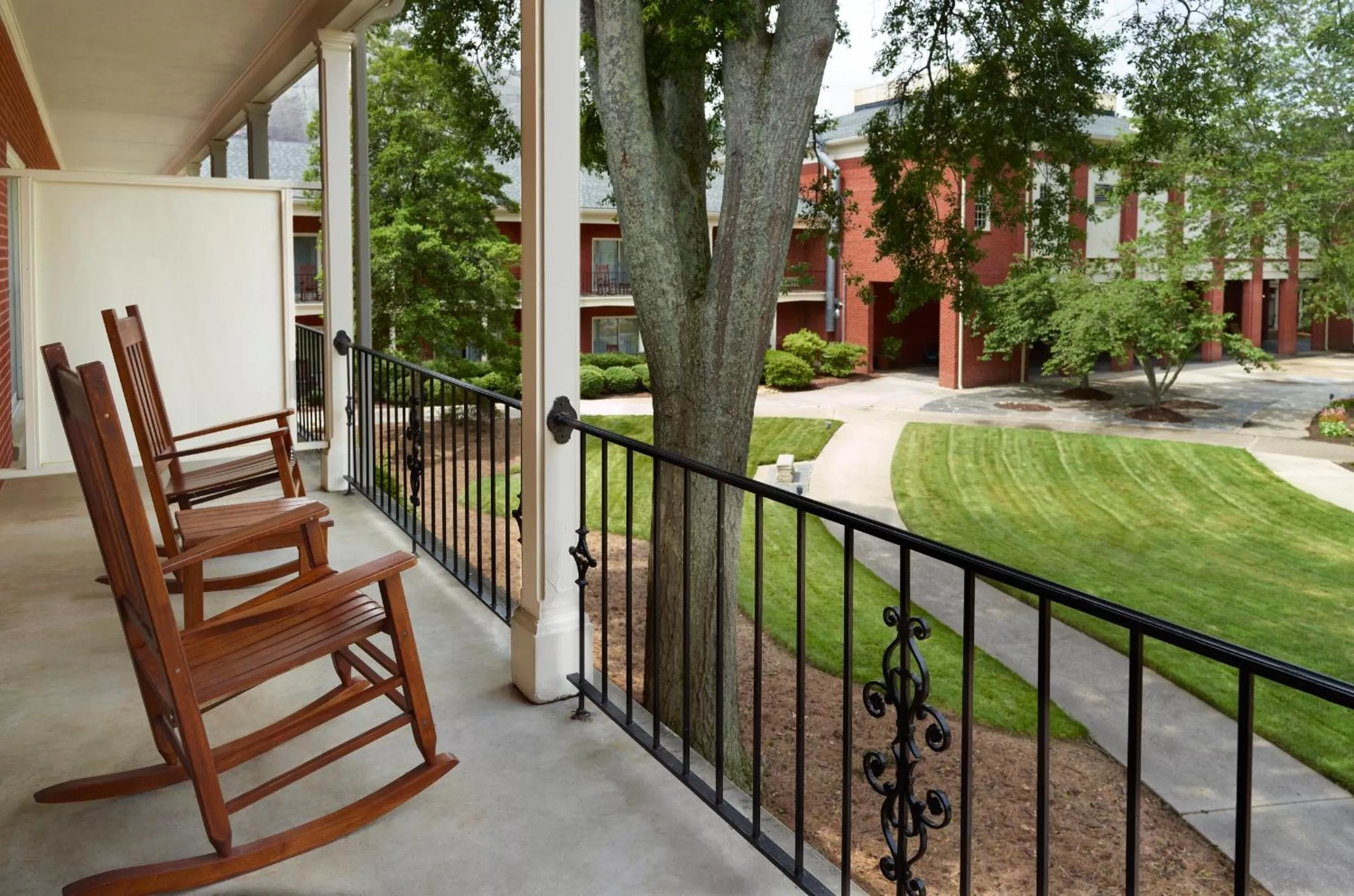 Balcony/Terrace in The Inn at Stone Mountain Park
