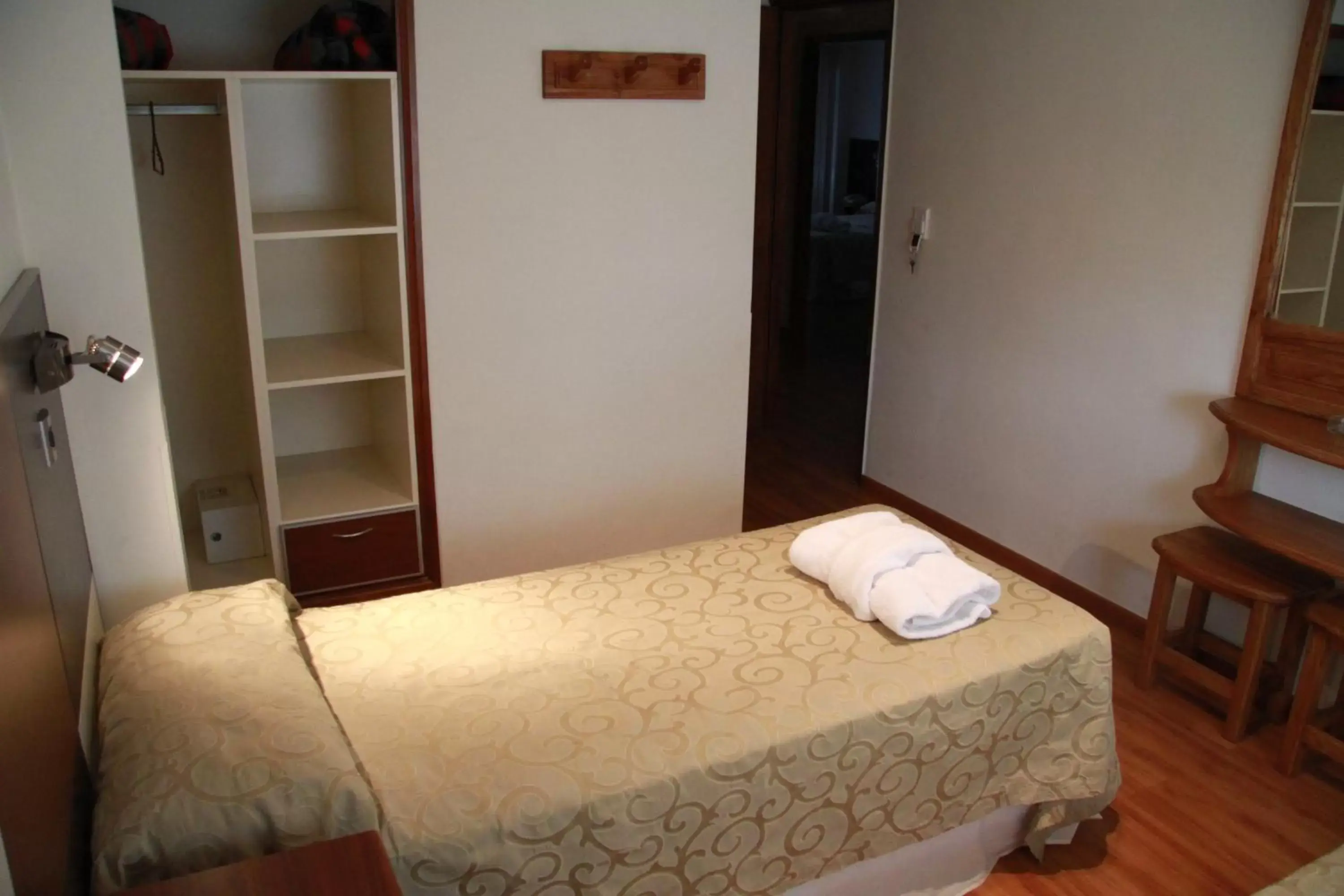 Bedroom, Bed in Kalton Bedroom, Bed in Kalton