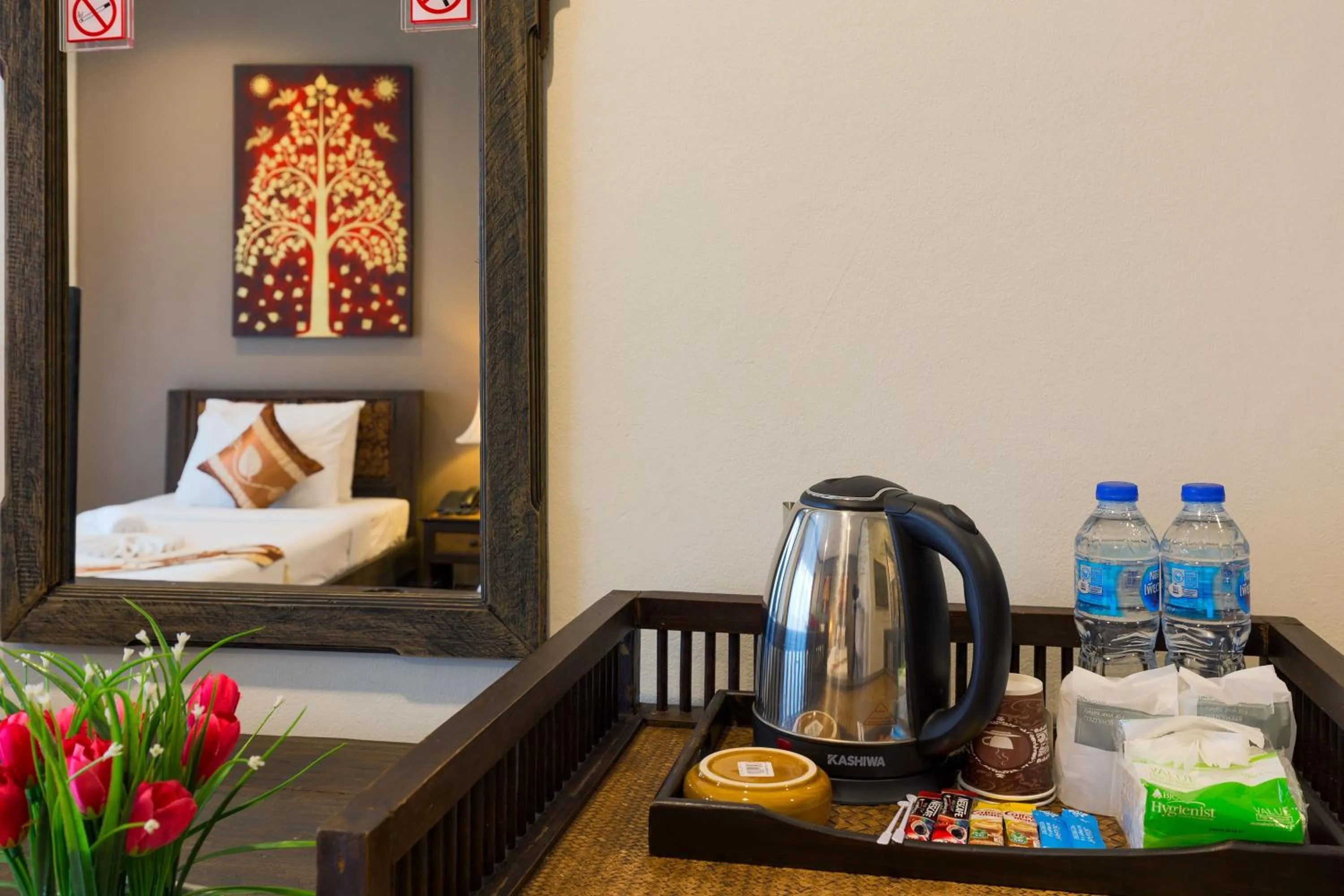 Coffee/tea facilities, Bed in Seeka Boutique Resort