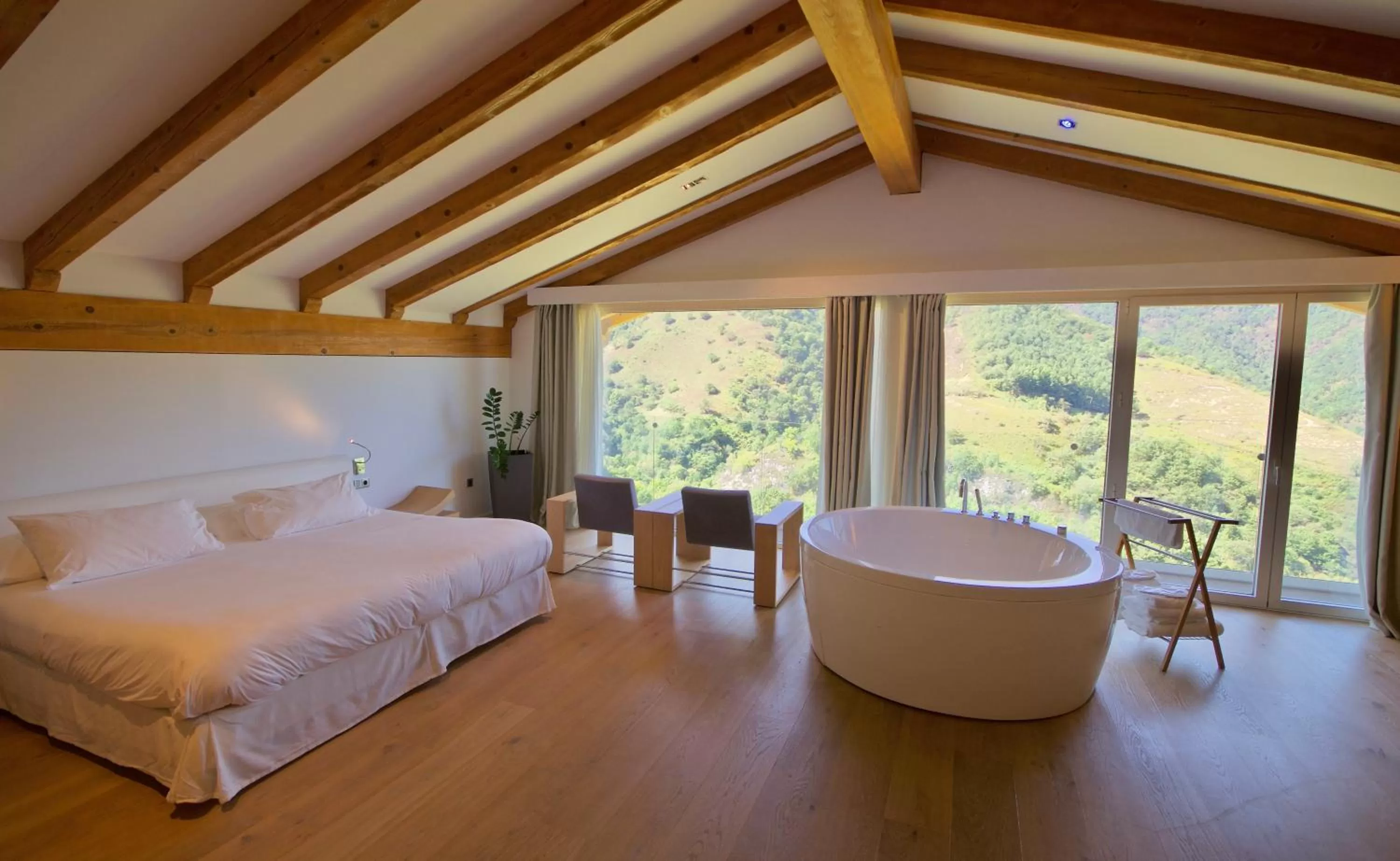 Photo of the whole room in Arantza Hotela- Adults Only