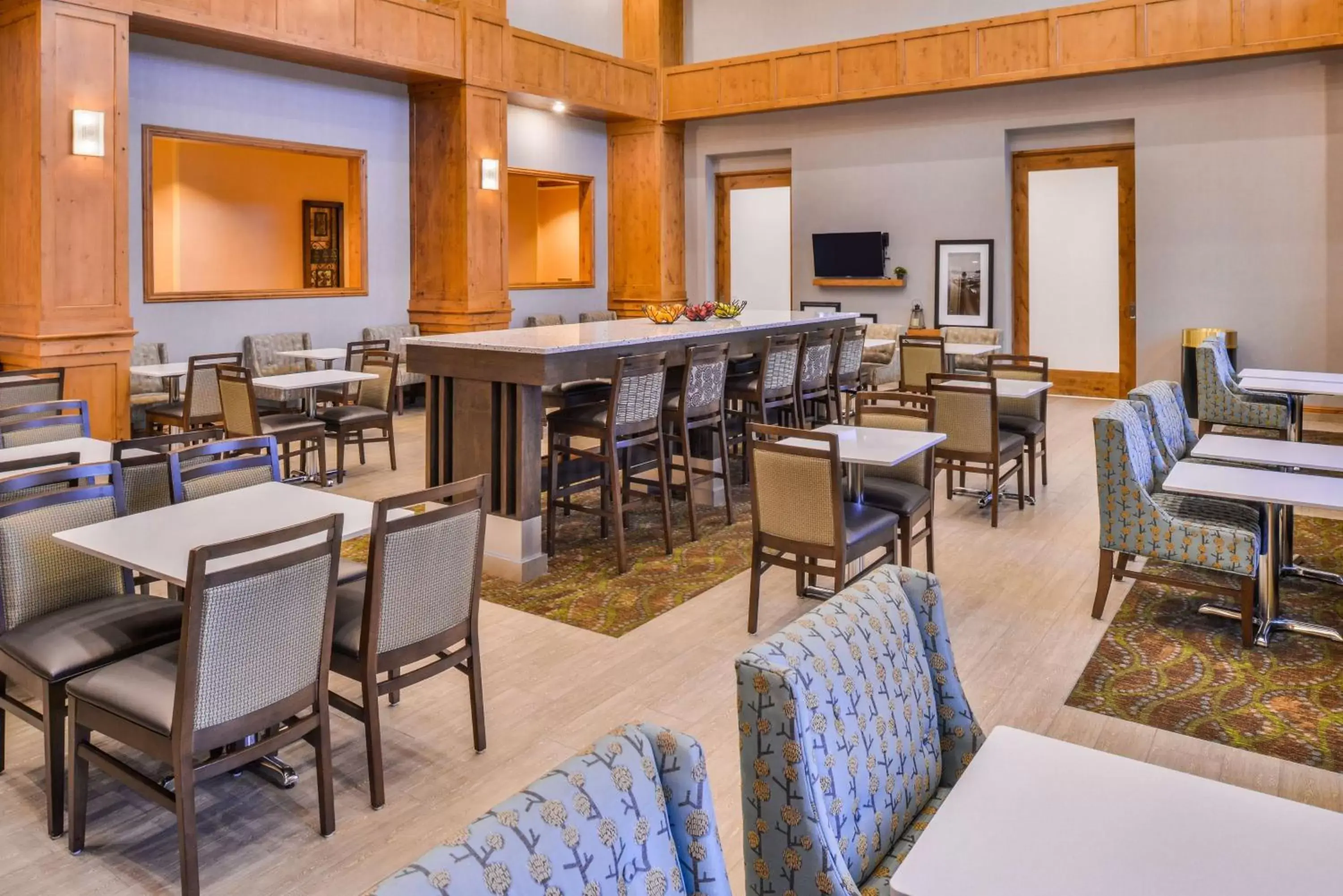 Dining area, Restaurant/Places to Eat in Hampton Inn and Suites Coeur d'Alene