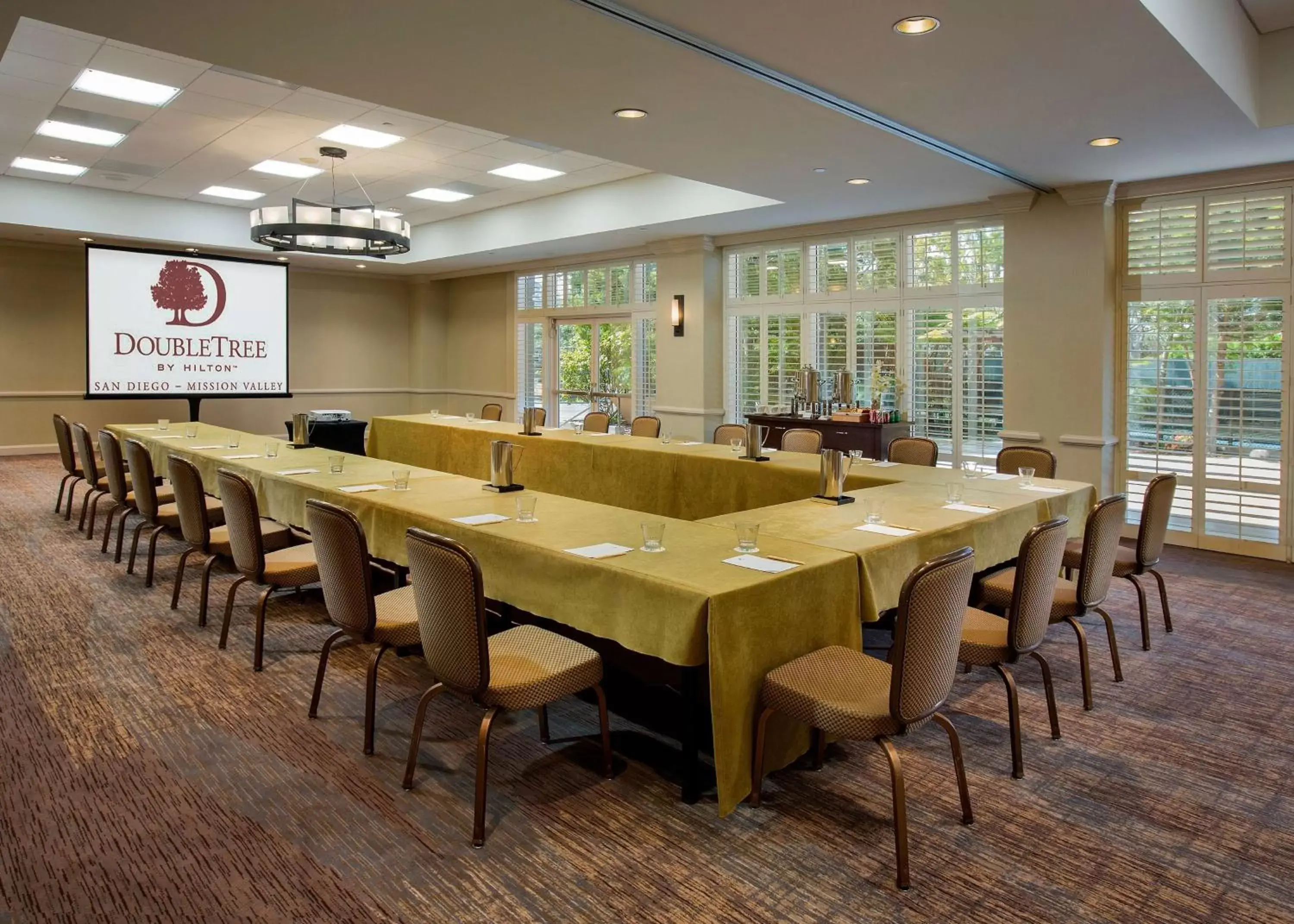 Meeting/conference room in DoubleTree by Hilton San Diego-Mission Valley