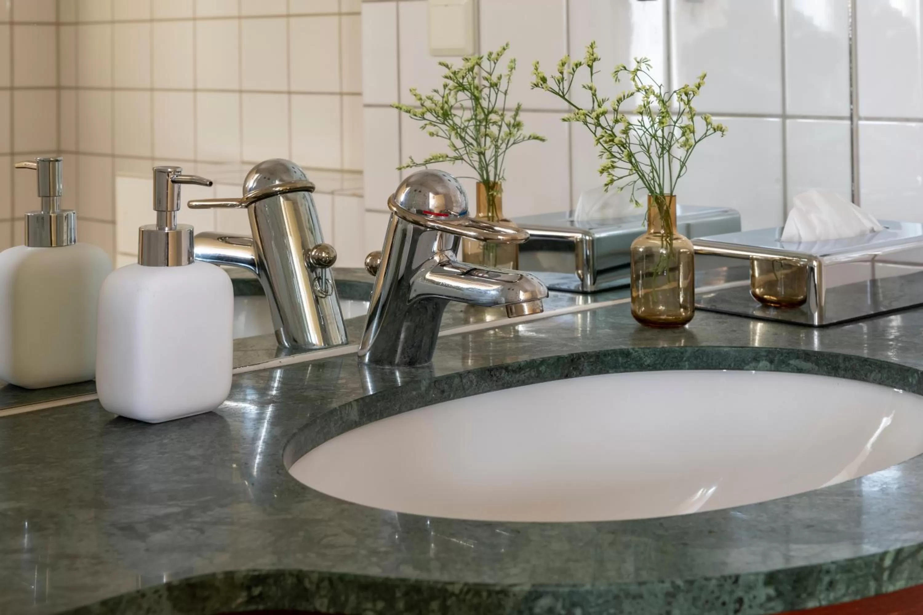 Bathroom in First Hotel Millennium