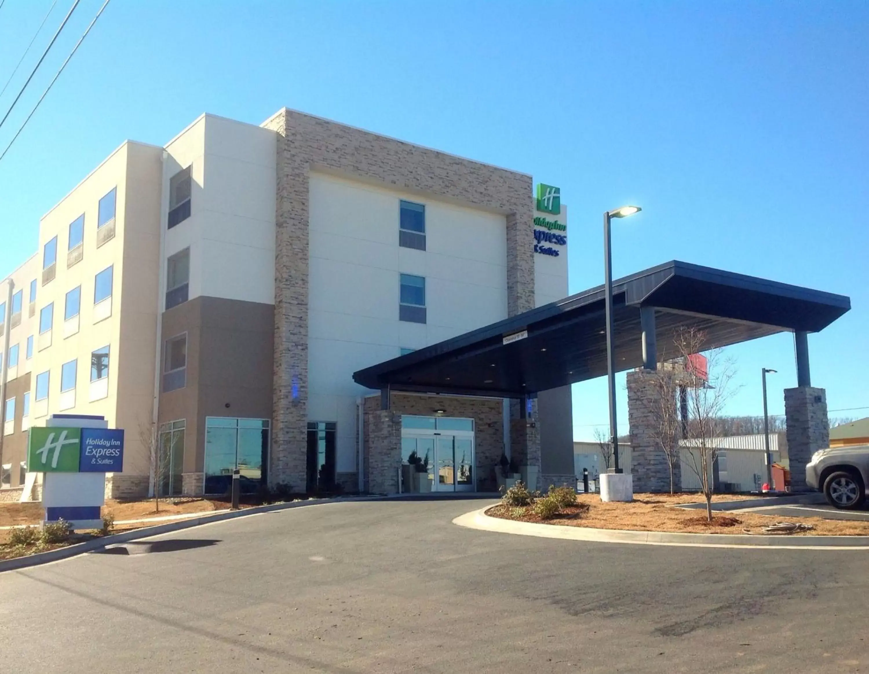 Property Building in Holiday Inn Express and Suites Tahlequah, an IHG Hotel