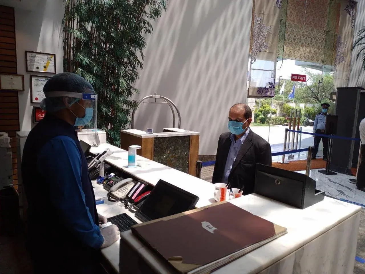 Lobby or reception in Fortune Sector 27, Noida - Member ITC Hotels' Group Lobby or reception in Fortune Sector 27, Noida - Member ITC Hotels' Group