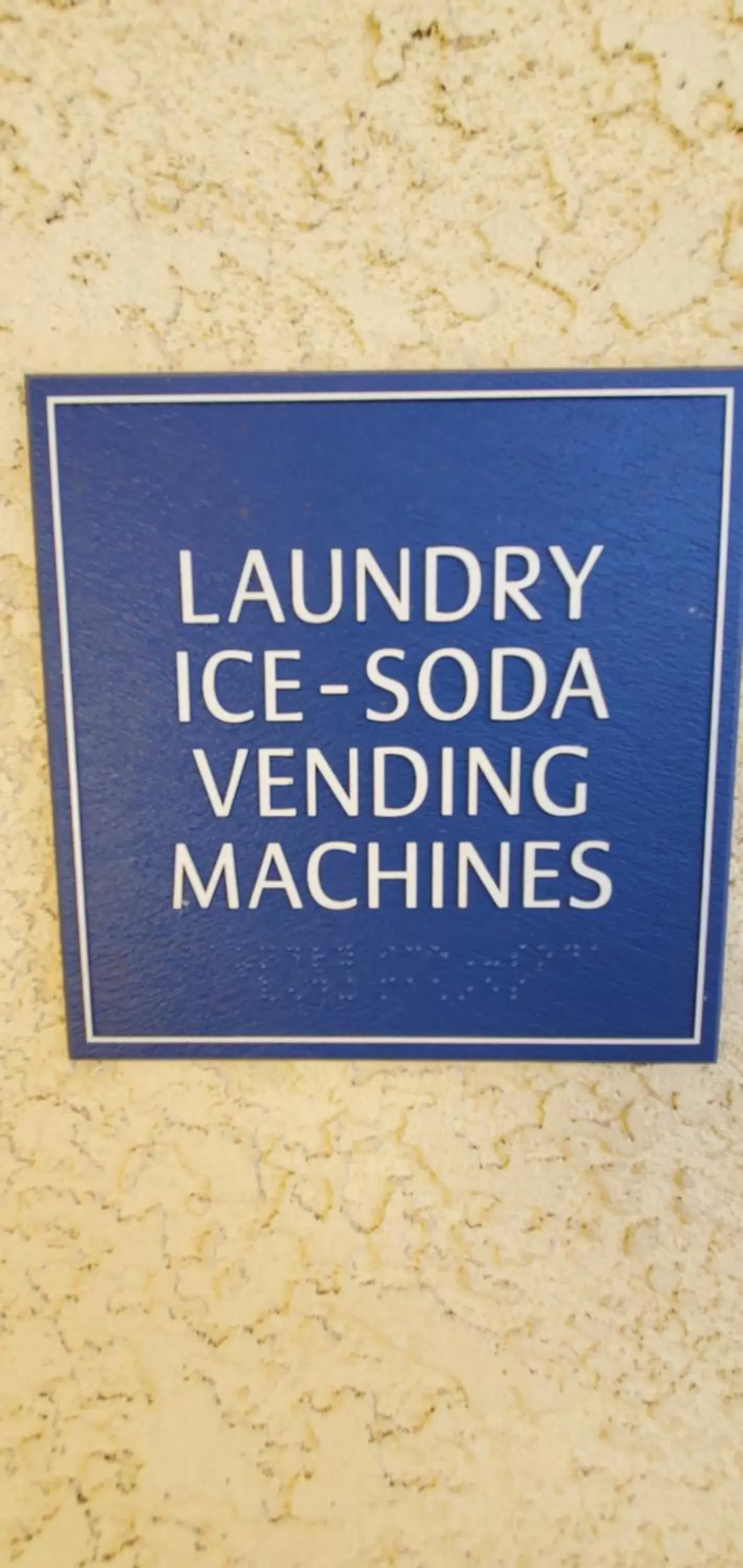 Property building in Anaheim National Inn Property building in Anaheim National Inn