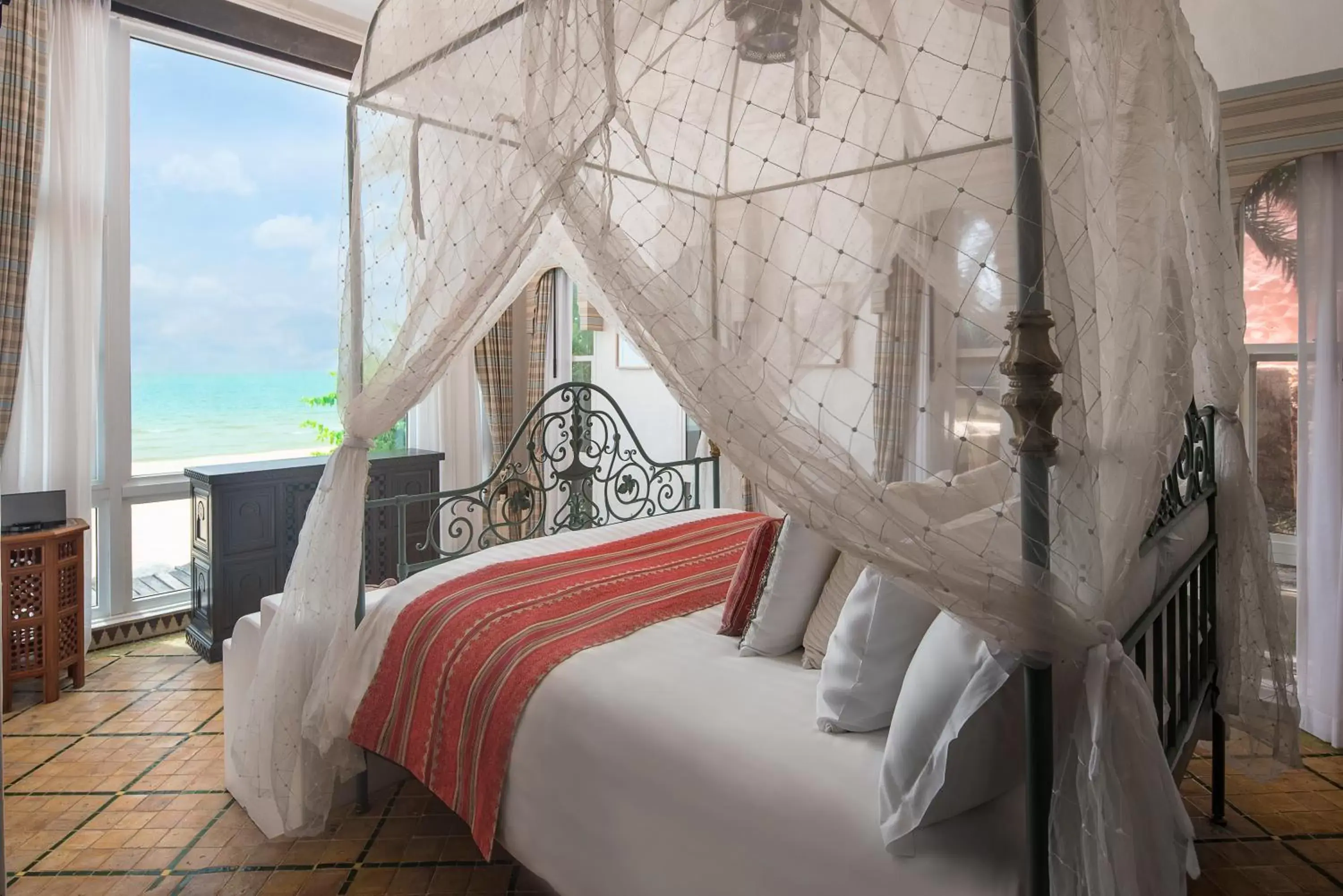 Bed in Villa Maroc Resort