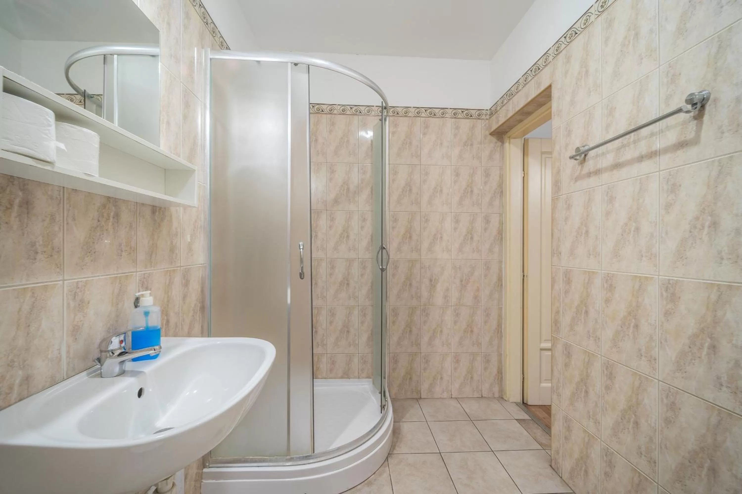 Bathroom in Silver Hotel Budapest City Center