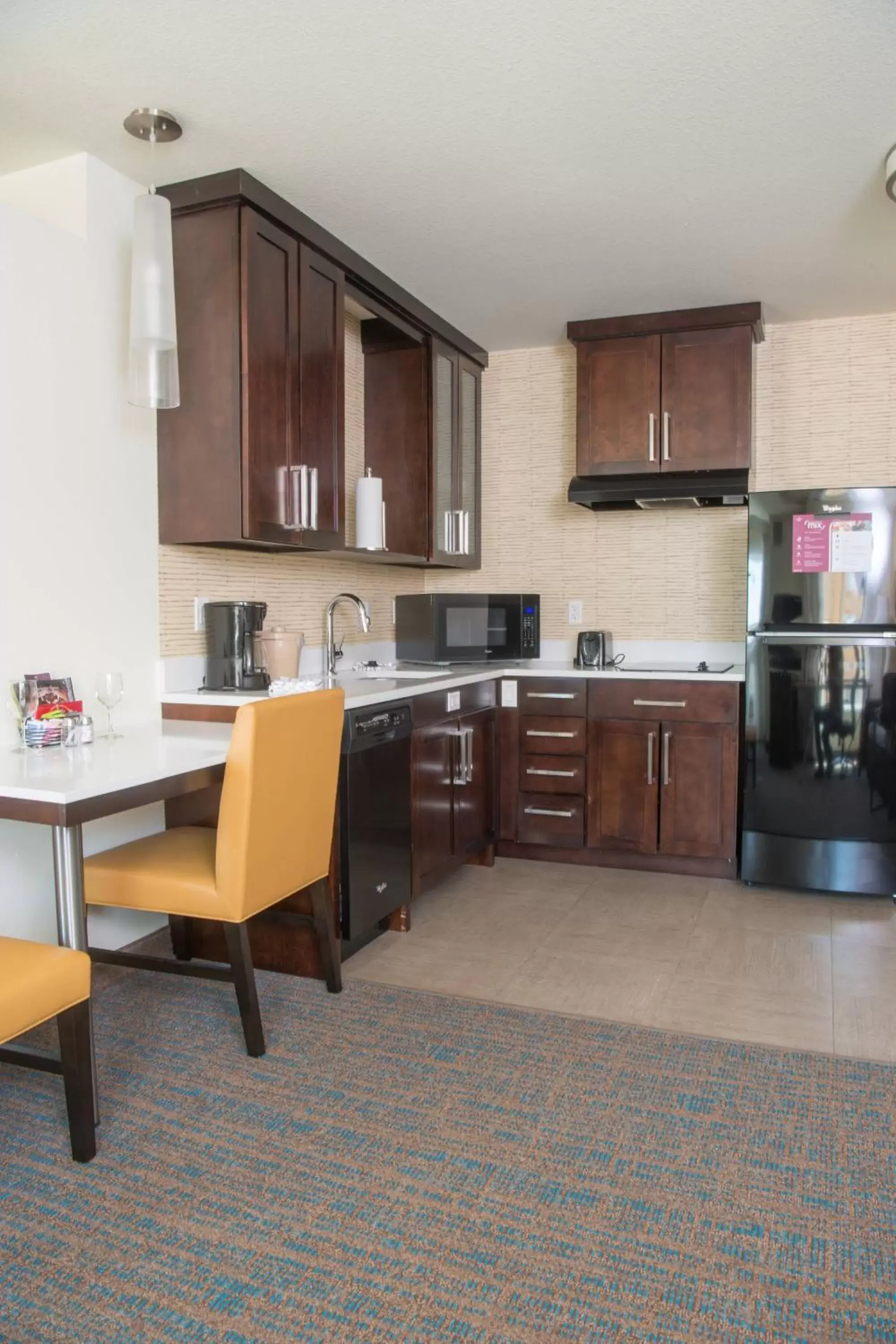 Kitchen or kitchenette, Kitchen/Kitchenette in Residence Inn by Marriott Rapid City