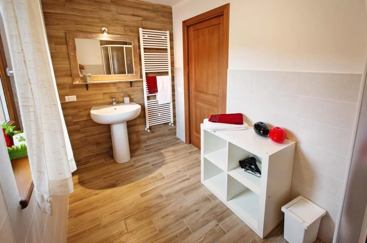 Bathroom in Albergo Diffuso Tolmezzo