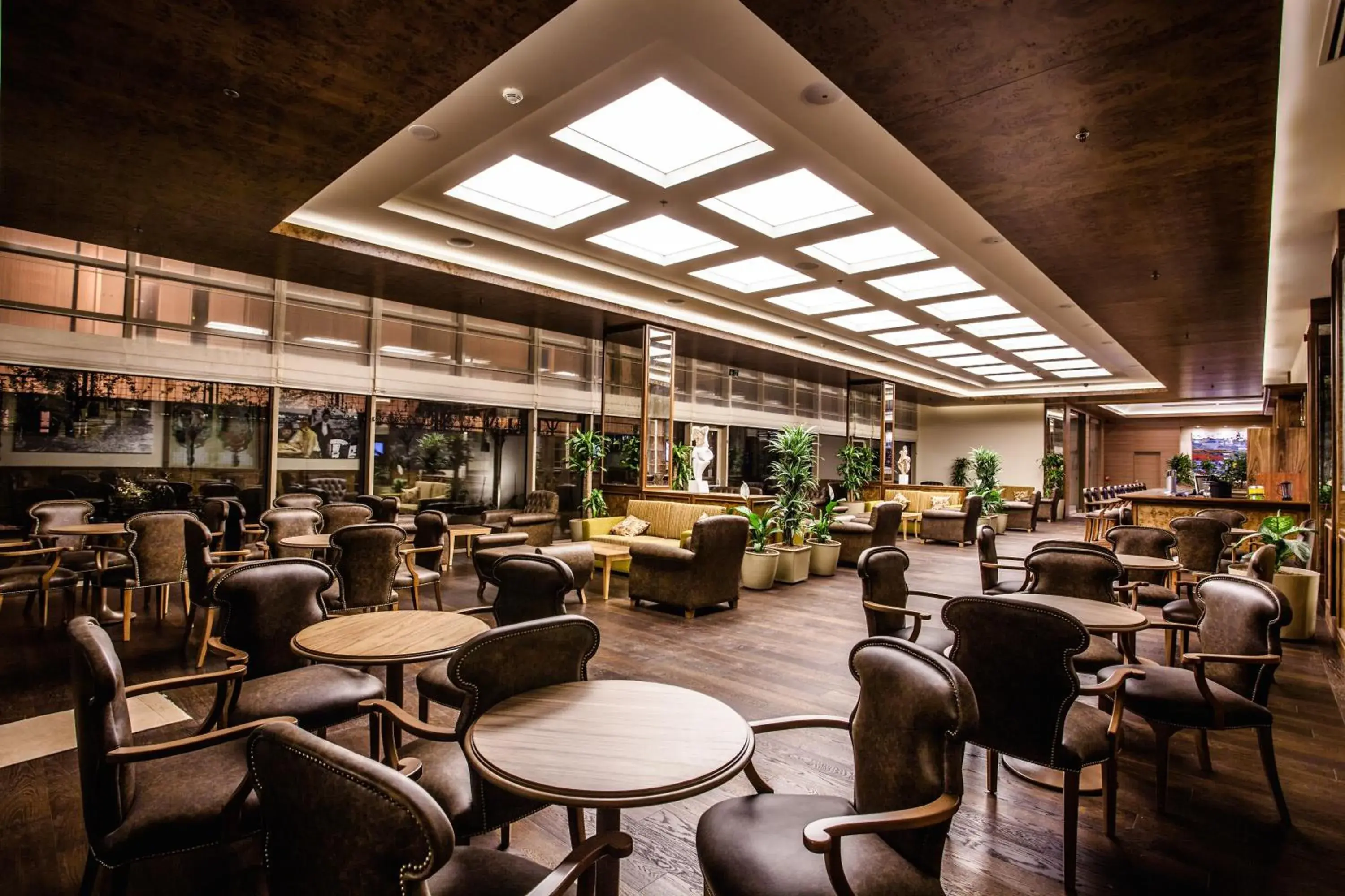 Restaurant/places to eat, Lounge/Bar in Gorrion Hotel Istanbul