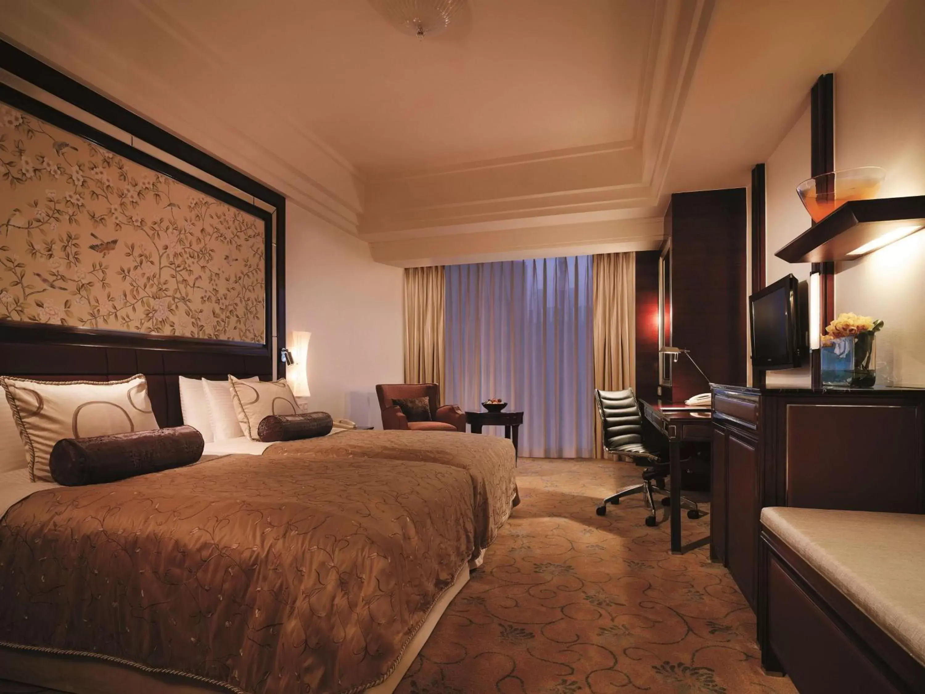 Photo of the whole room in Shangri-La Guangzhou