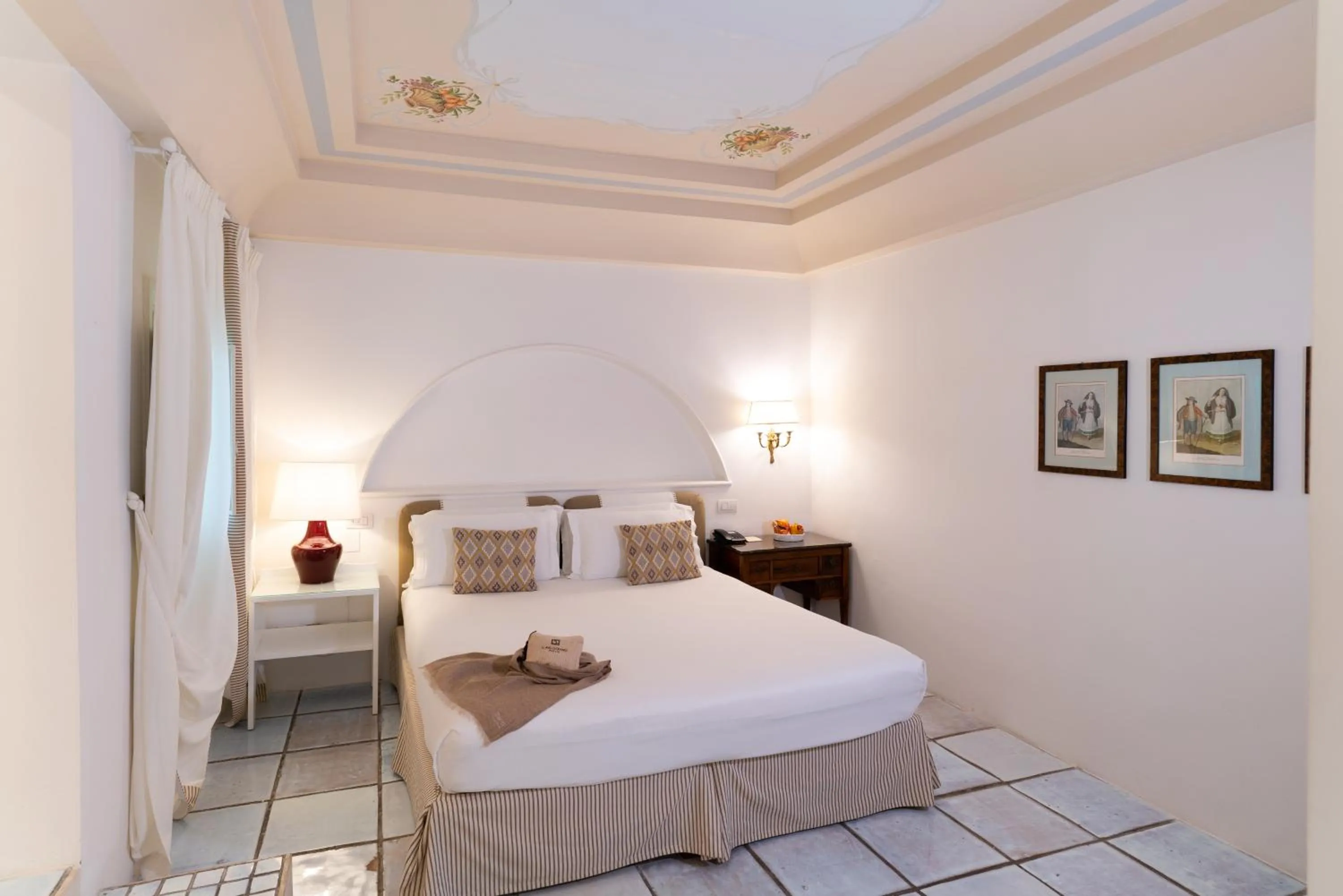 Bed in Hotel Il Melograno