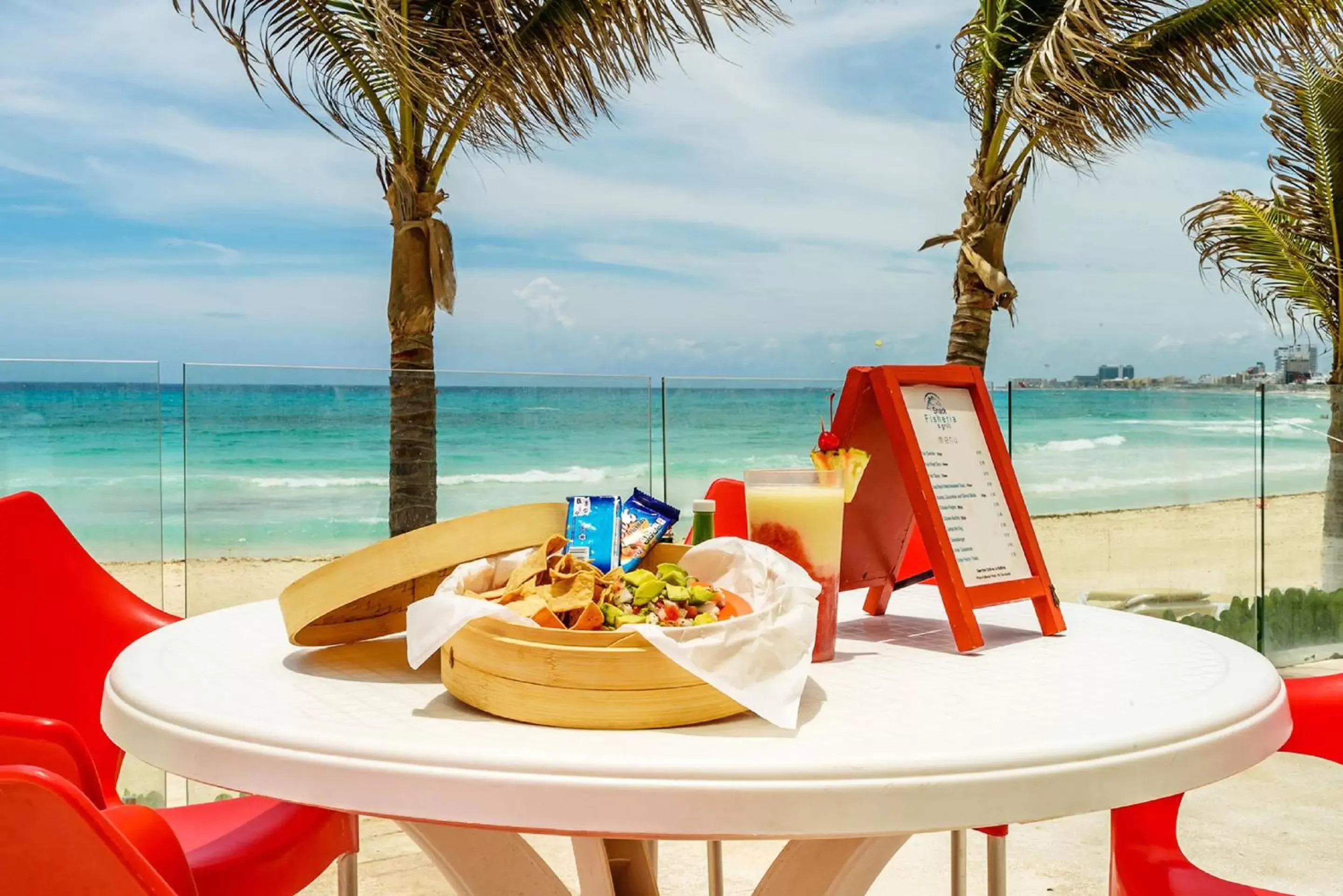 Restaurant/places to eat in Krystal Cancun