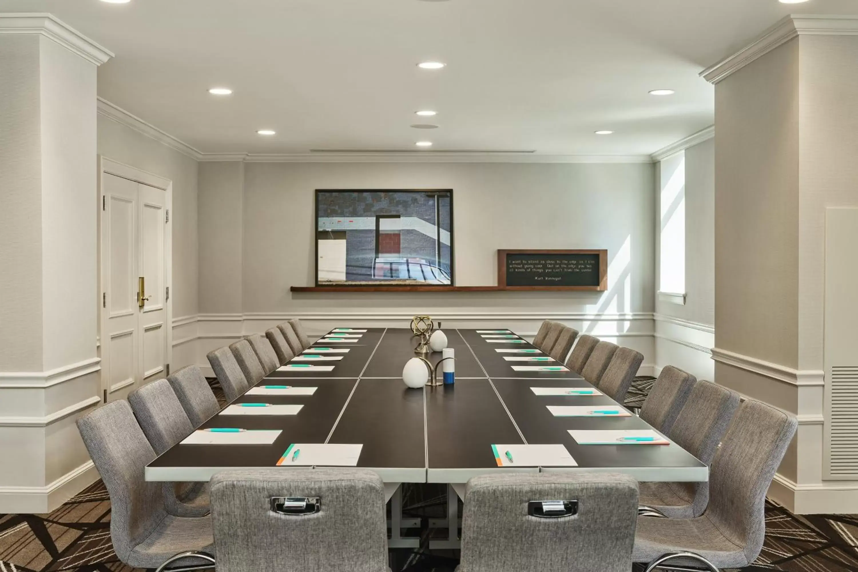 Meeting/conference room in Le Meridien Indianapolis