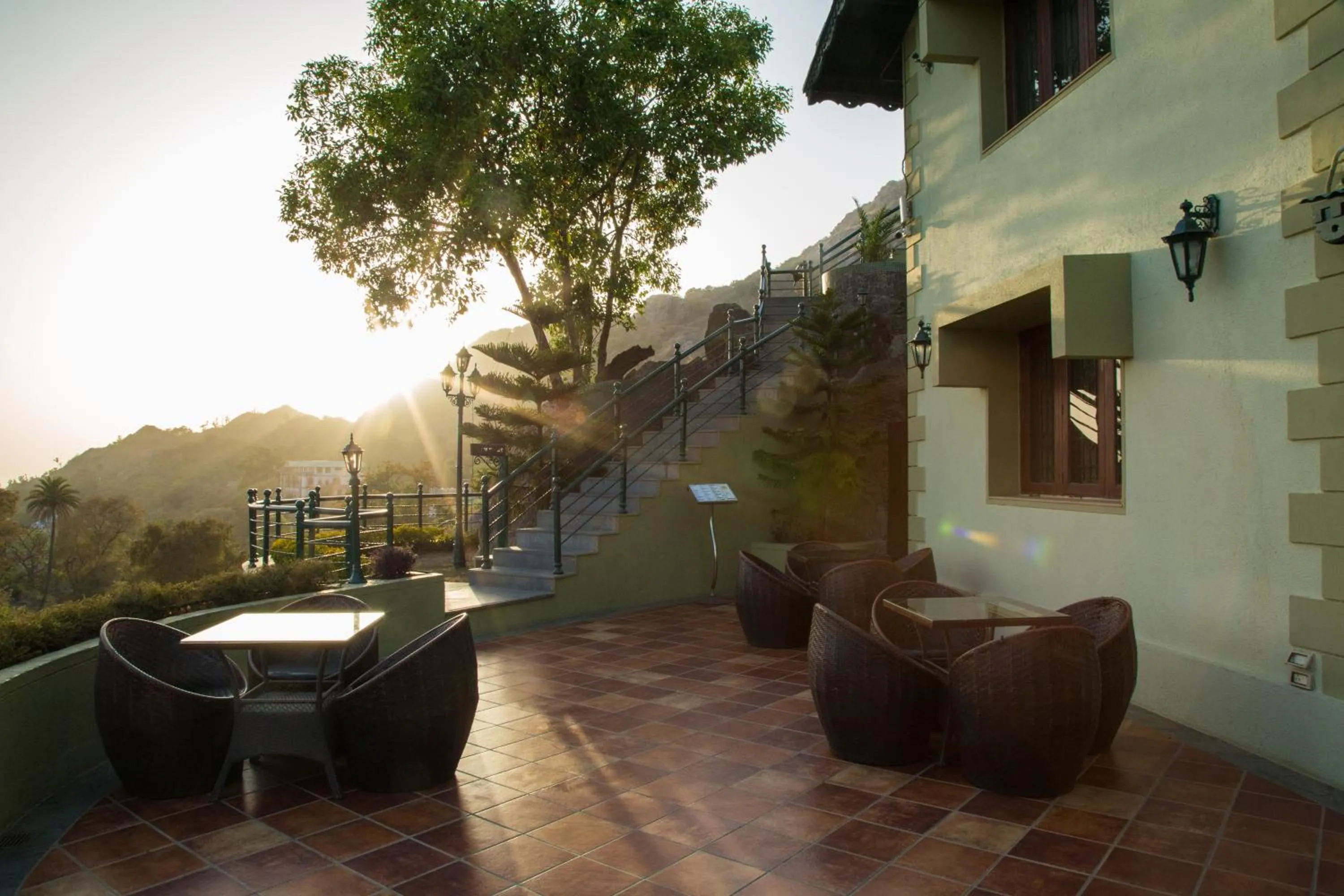 Restaurant/places to eat in The Colonial Manek Manor By SAH