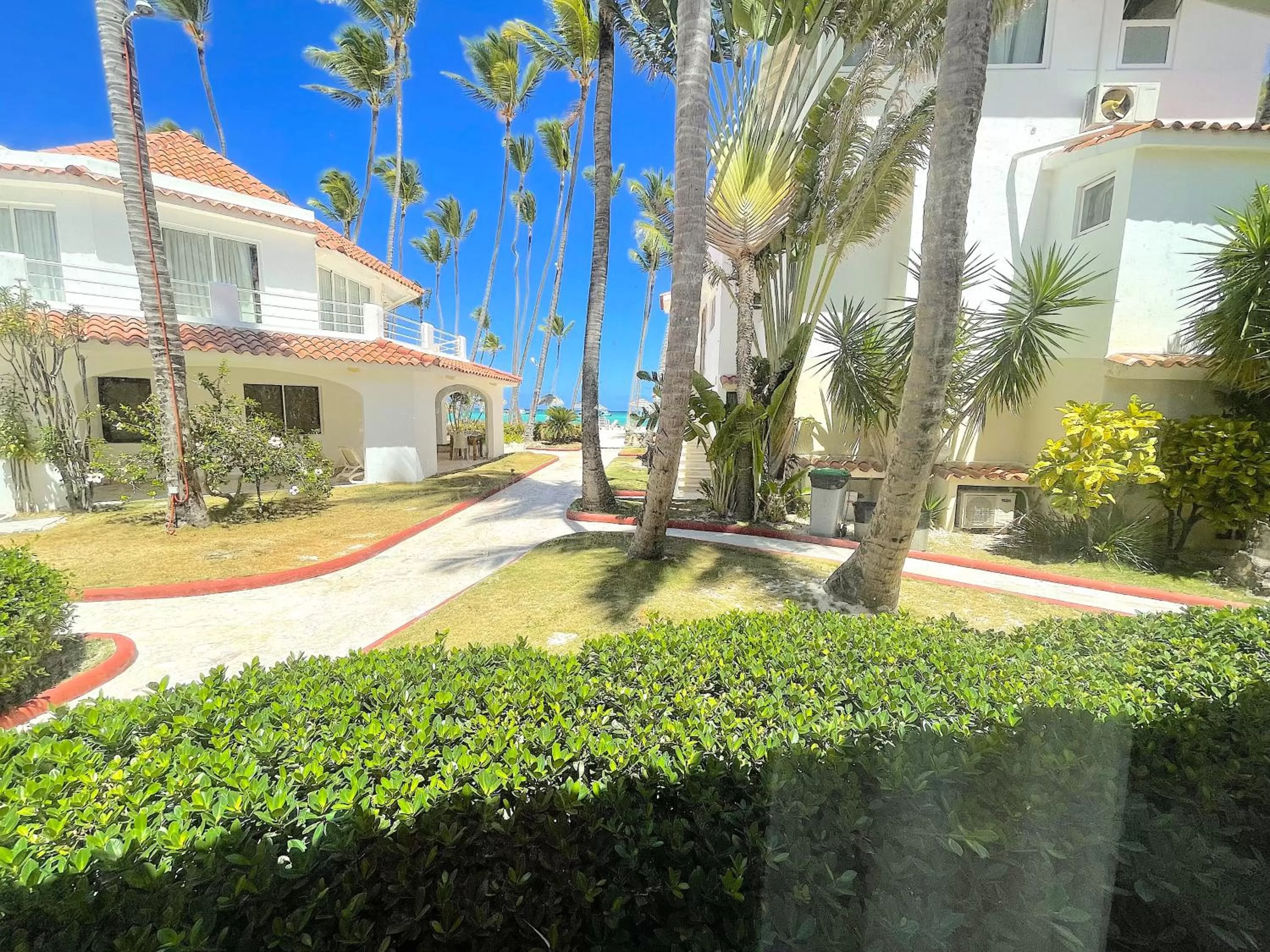 Villa with Garden View in BEACH Condo-HOTEL with VILLAS & PRIVATE Apartments WIFI BBQ Beach CLUB & SPA