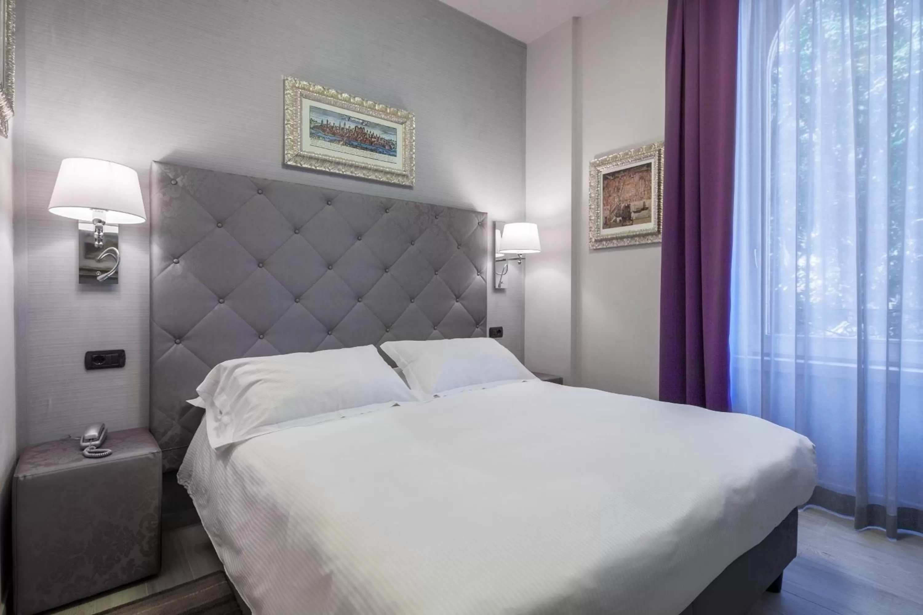 Photo of the whole room, Bed in Hotel Moderno