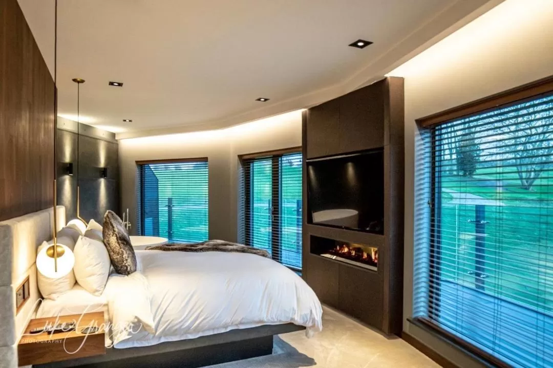 Bedroom, Bed in Cave Hotel & Golf Resort