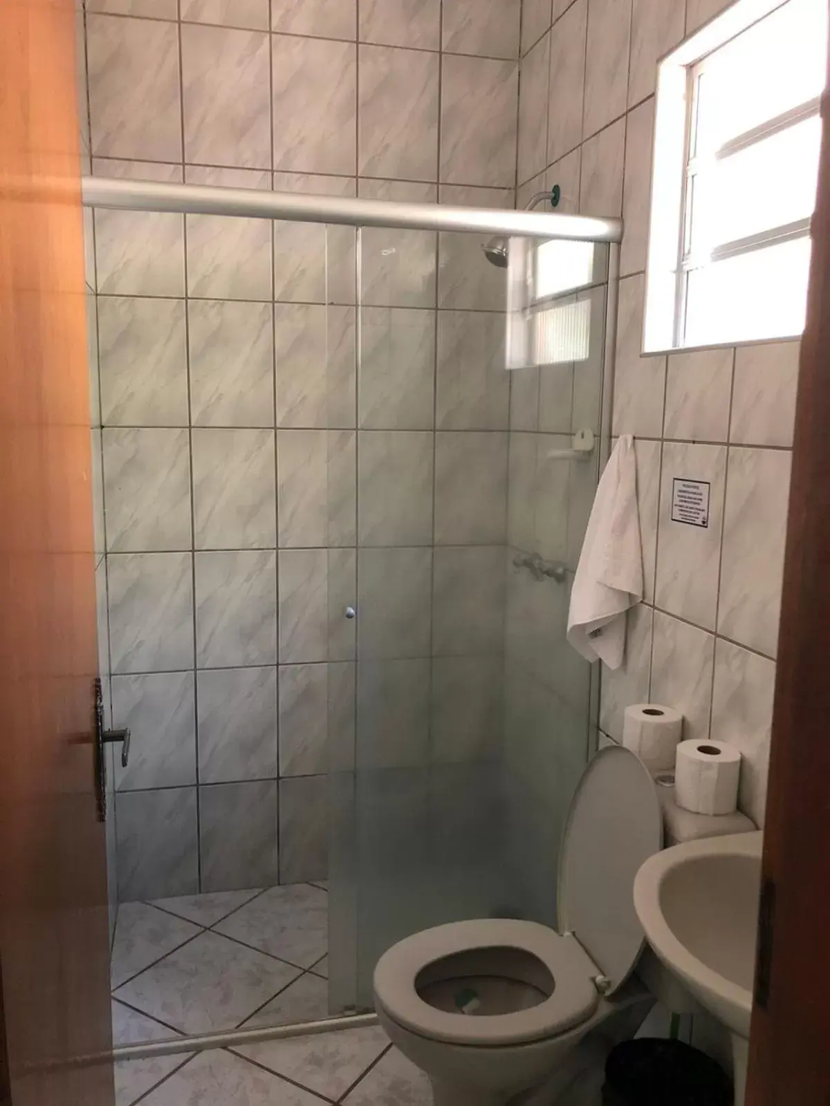 Economy Triple Room in Pousada Atibaia Economy Triple Room in Pousada Atibaia