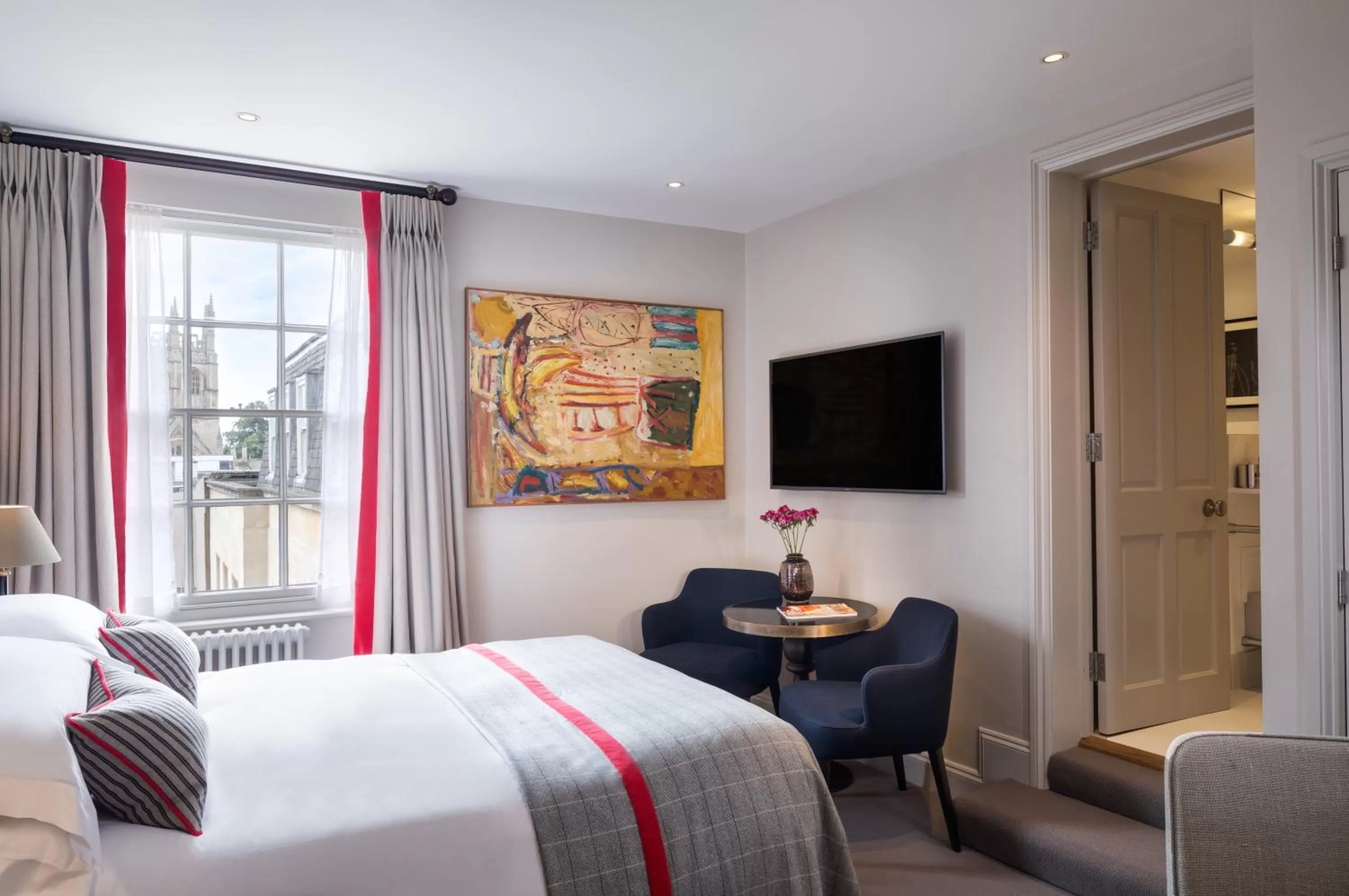 Bedroom, Bed in Old Bank Hotel