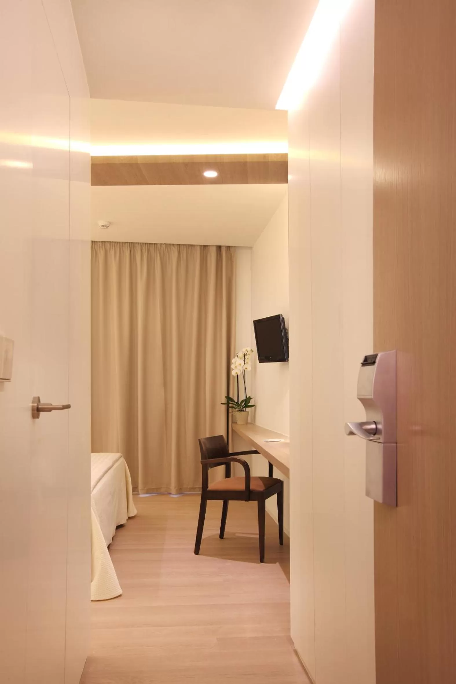 Bed in Hotel Carlos I