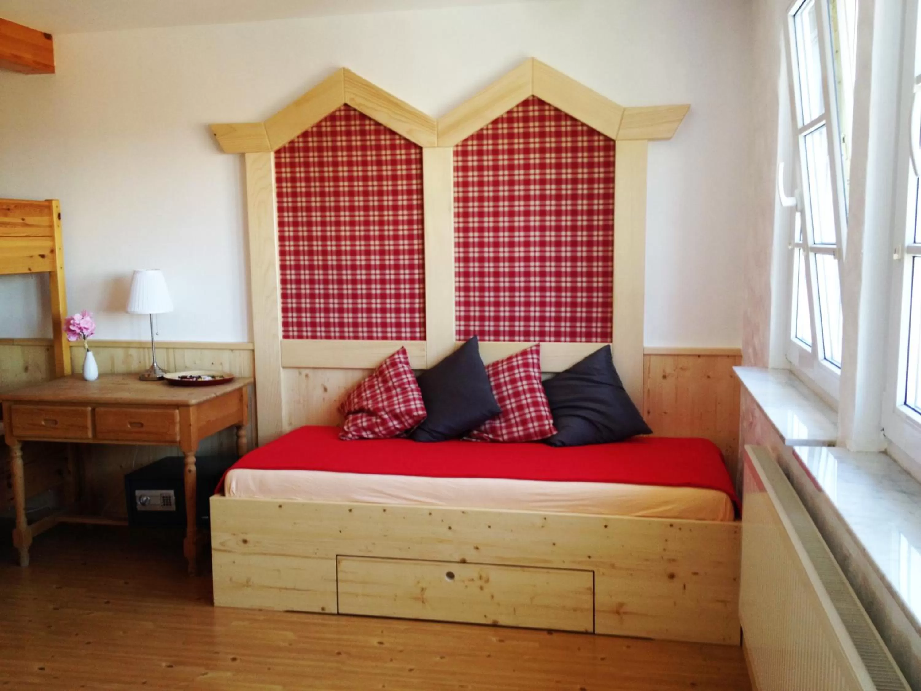 Photo of the whole room, Bed in Hotel Landgasthof Sonne