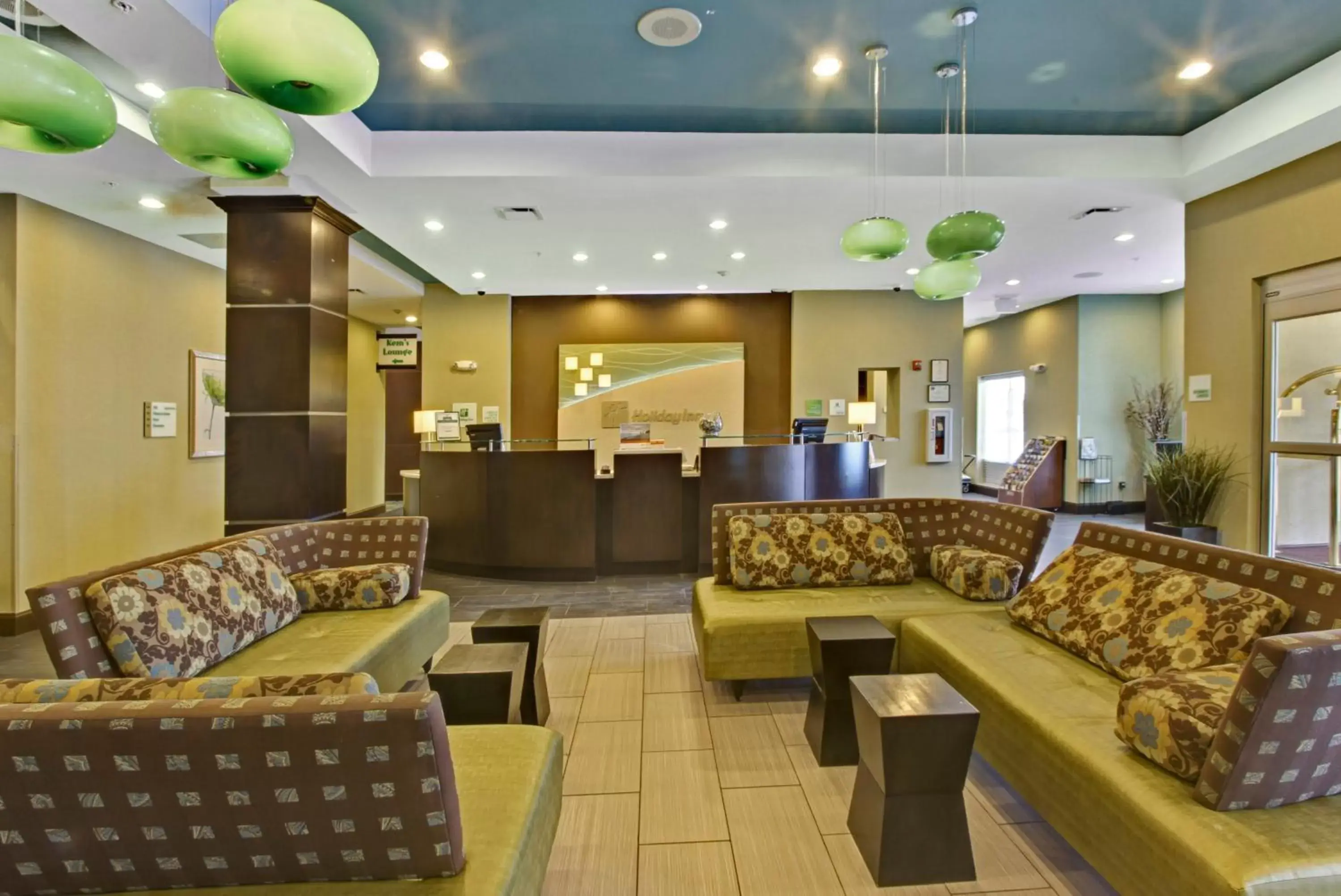 Lobby or reception, Lobby/Reception in Holiday Inn Christiansburg Blacksburg, an IHG Hotel