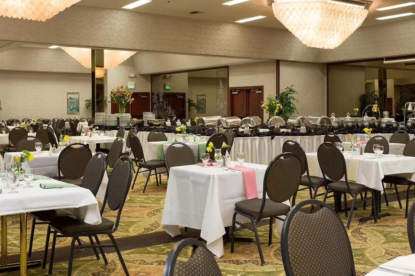 Banquet/Function facilities, Restaurant/Places to Eat in Shilo Inn Portland Airport