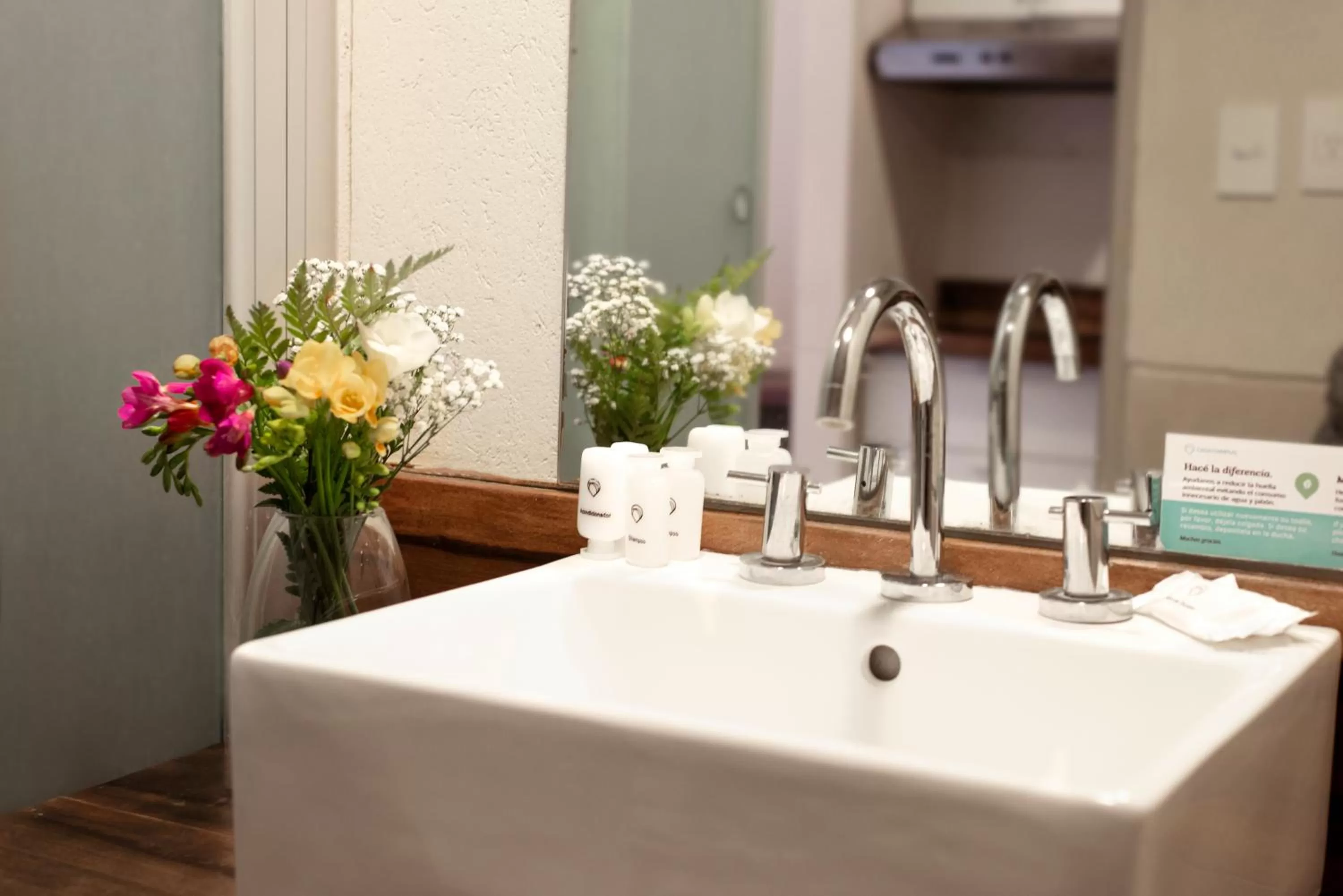 Bathroom in Casa Campus Pilar Suites