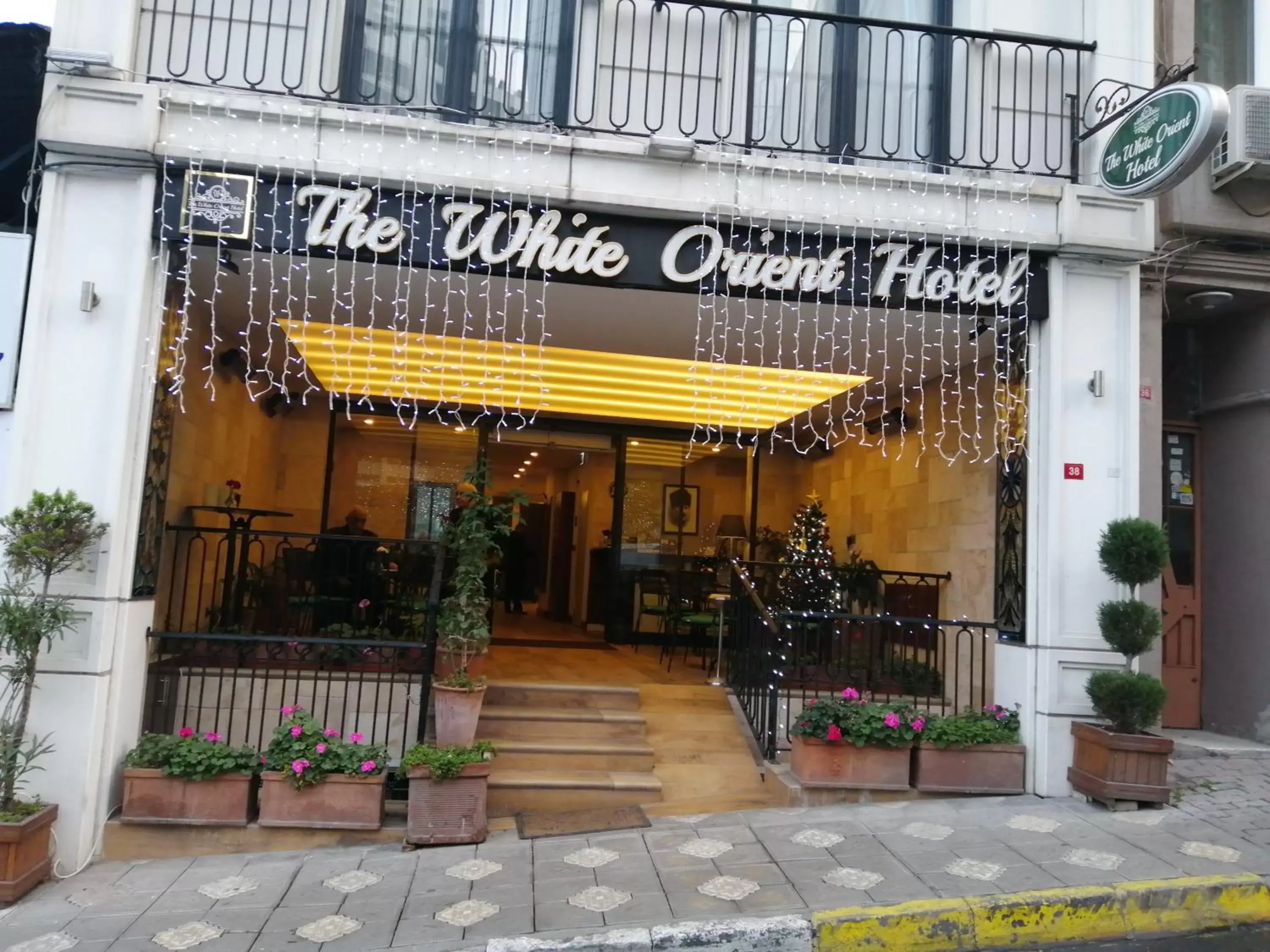 Facade/entrance in The White Orient Hotel