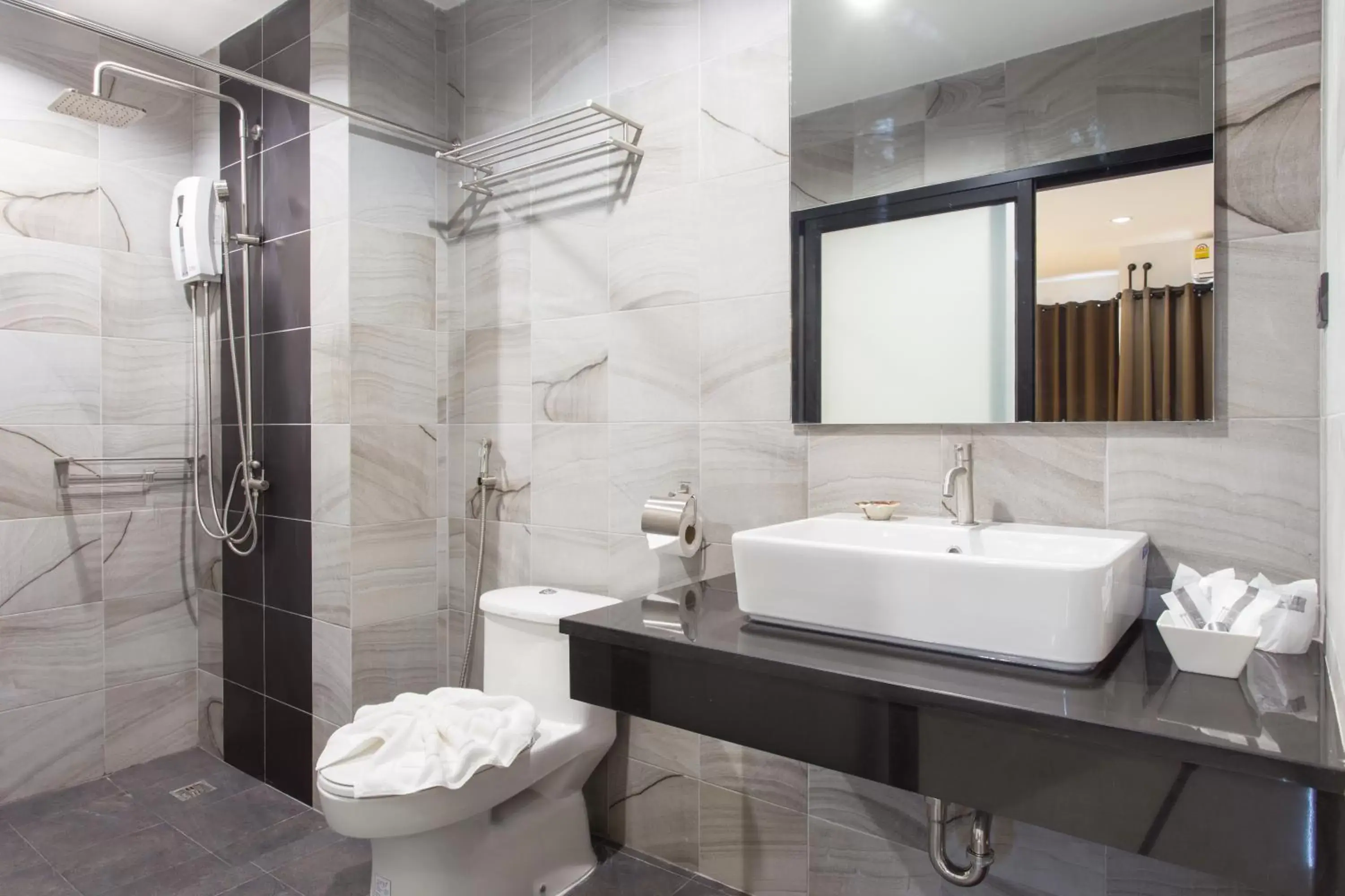 Shower, Bathroom in Well Timed Hotel