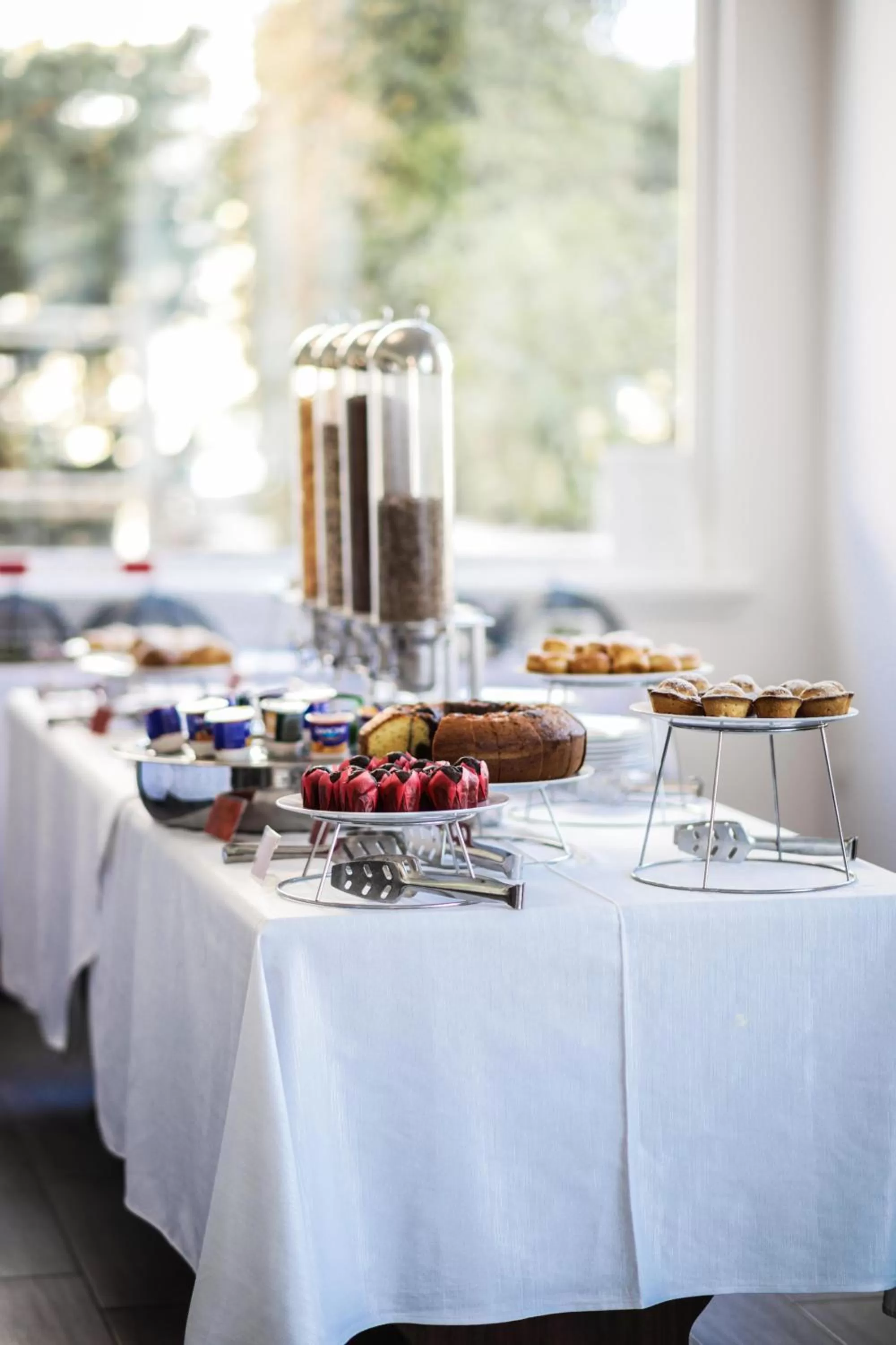 Breakfast in Victoria Palace Hotel & Zen Wellness