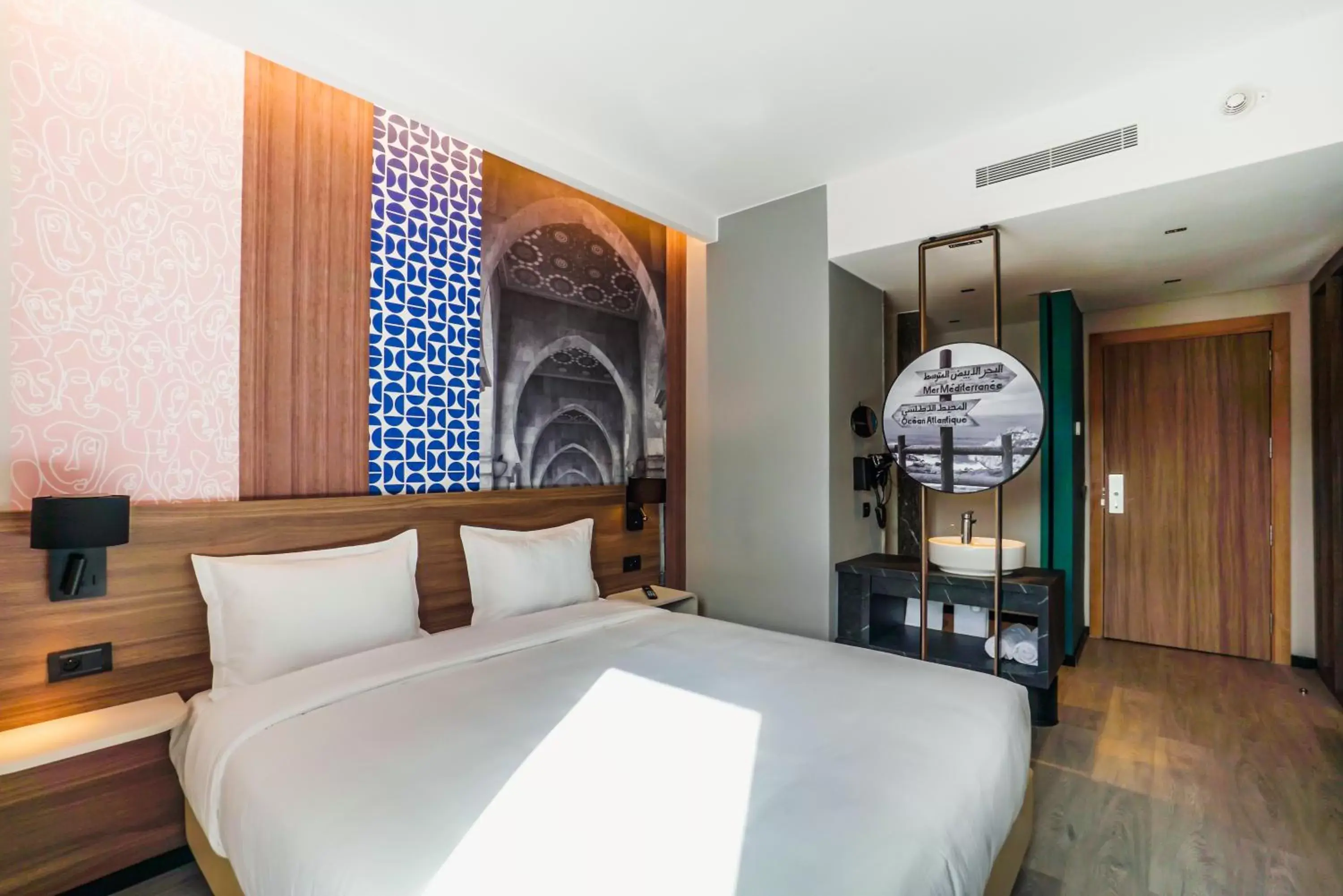 Bedroom, Bed in Occidental Tanger Bedroom, Bed in Occidental Tanger