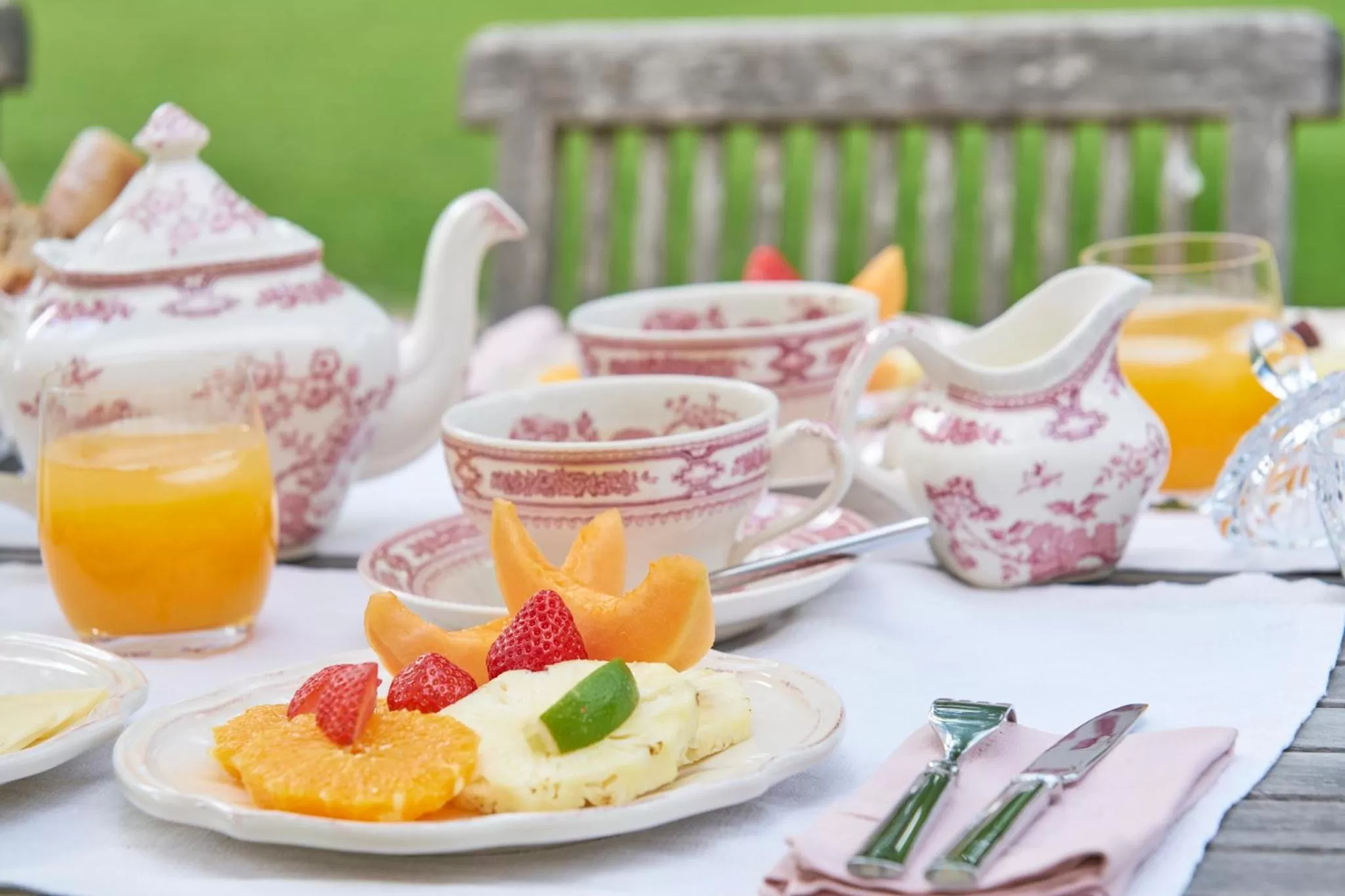 Hot Tub in Chateau Pont Saint-Martin