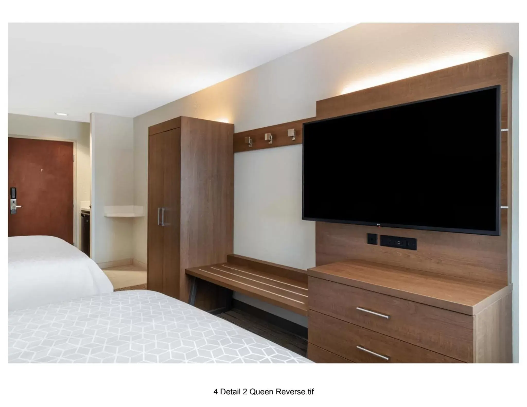 TV and multimedia, TV/Entertainment Center in Holiday Inn Express & Suites Colorado Springs-Airport, an IHG Hotel