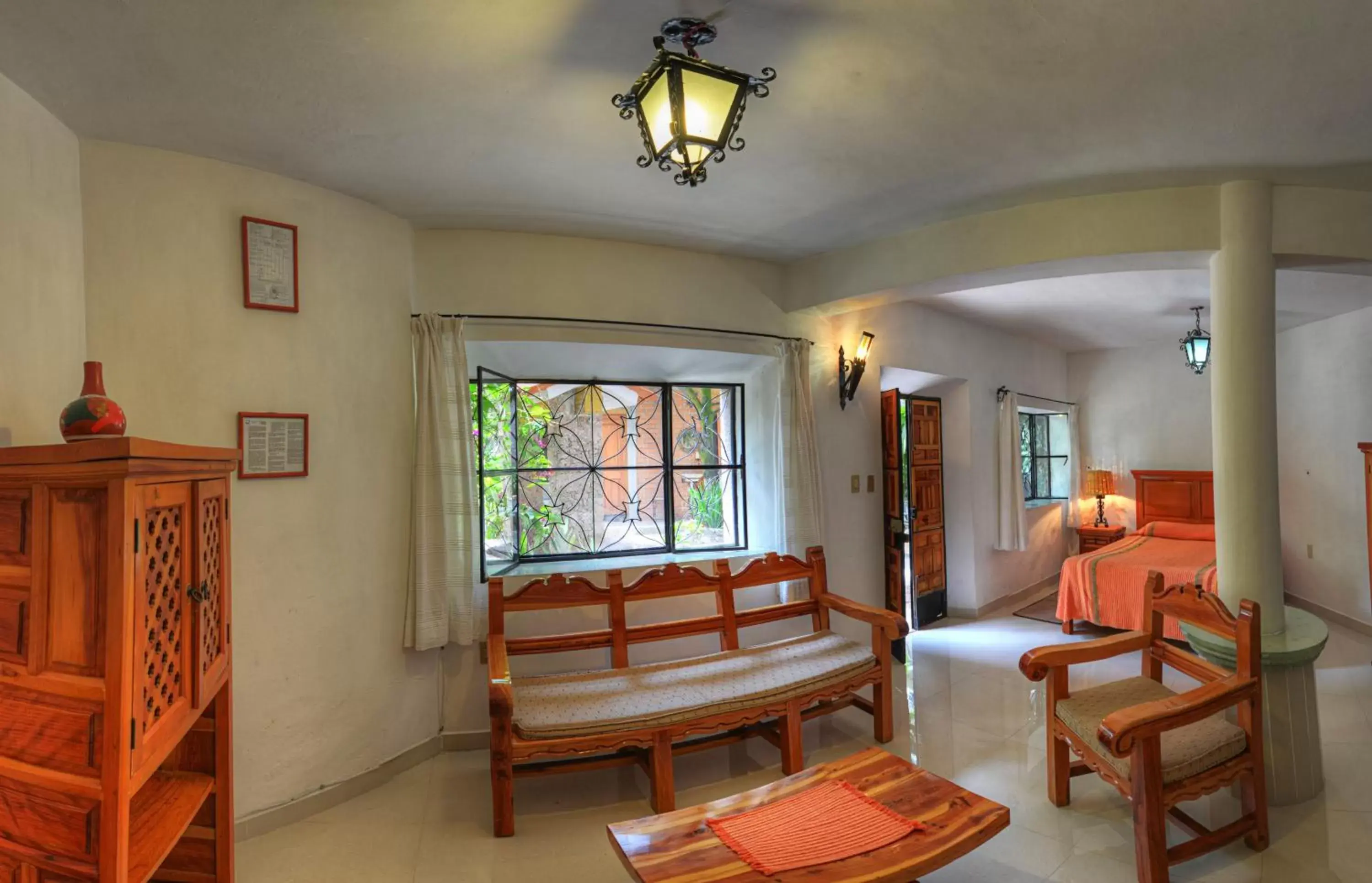 Photo of the whole room, Seating Area in Hotel Posada San Javier